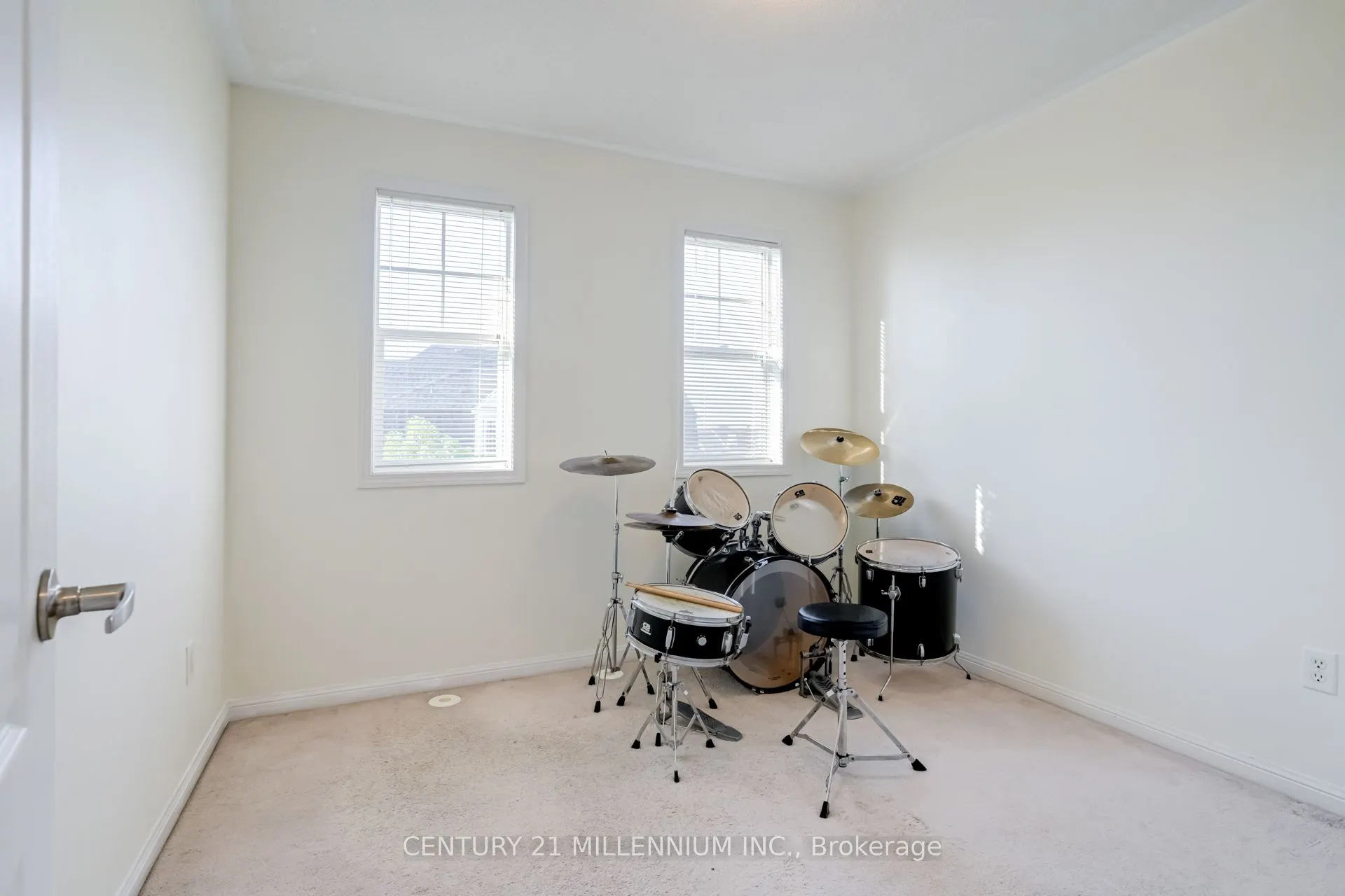 1160 Barnard Drive