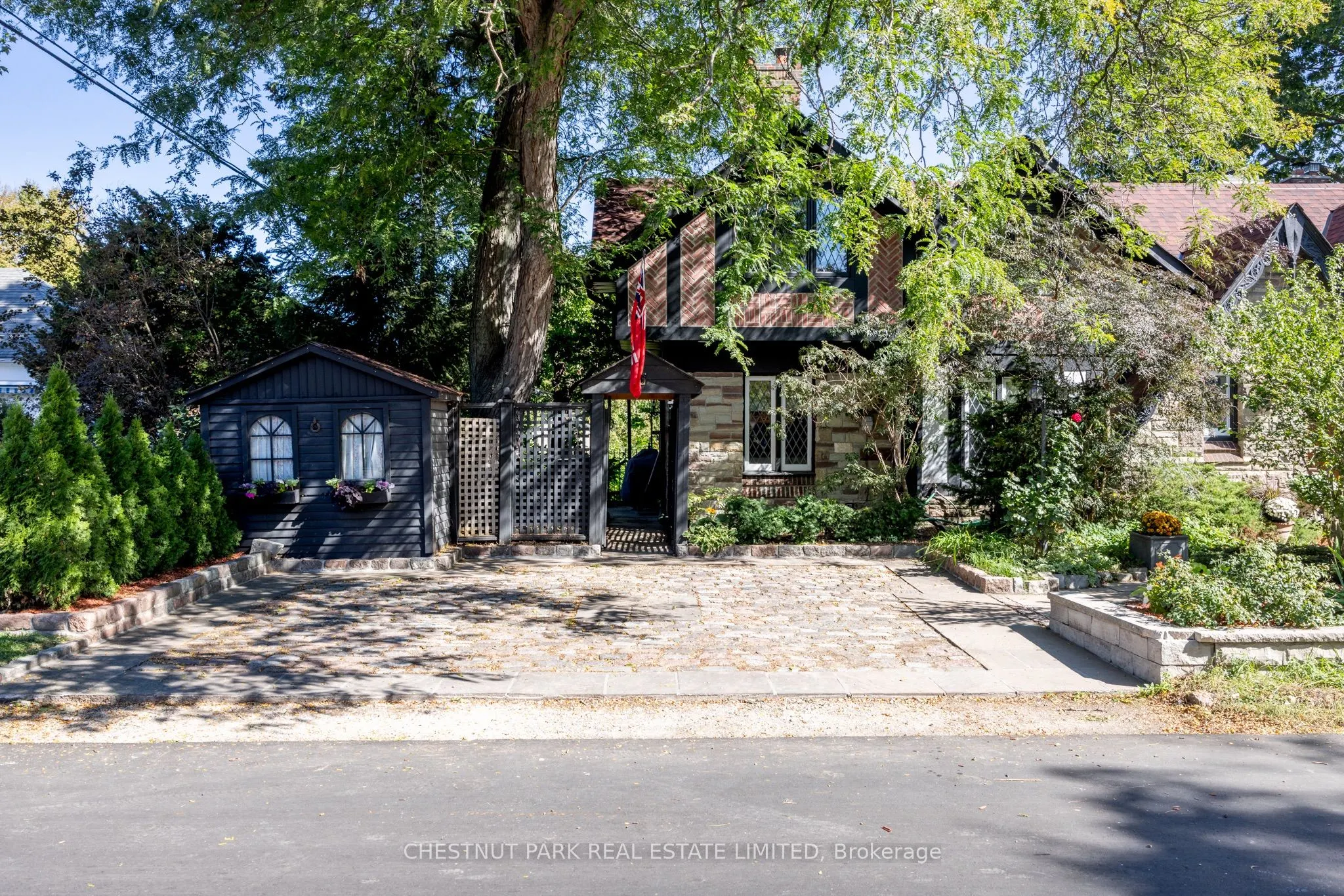 30 Sunnylea Avenue W