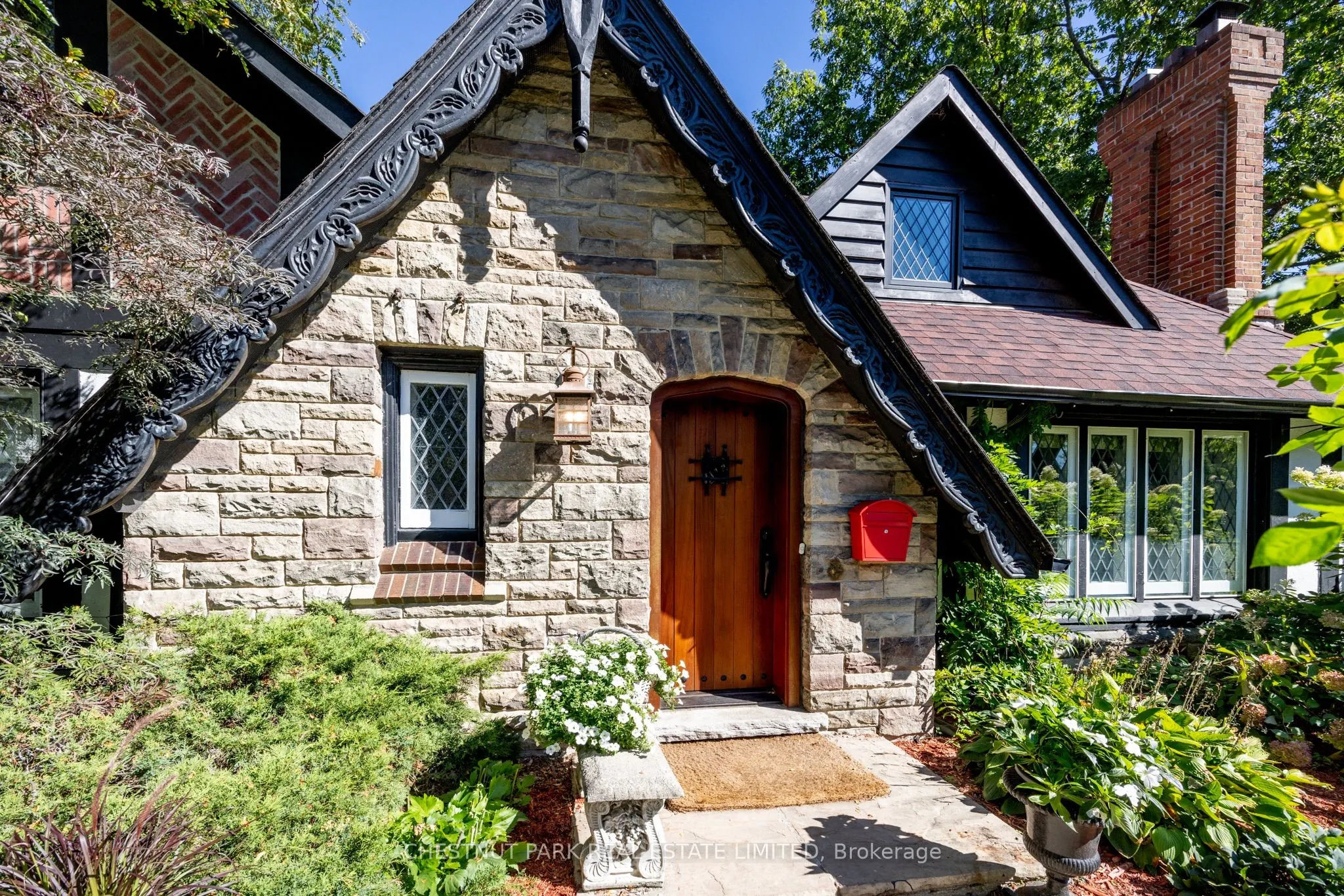 30 Sunnylea Avenue W