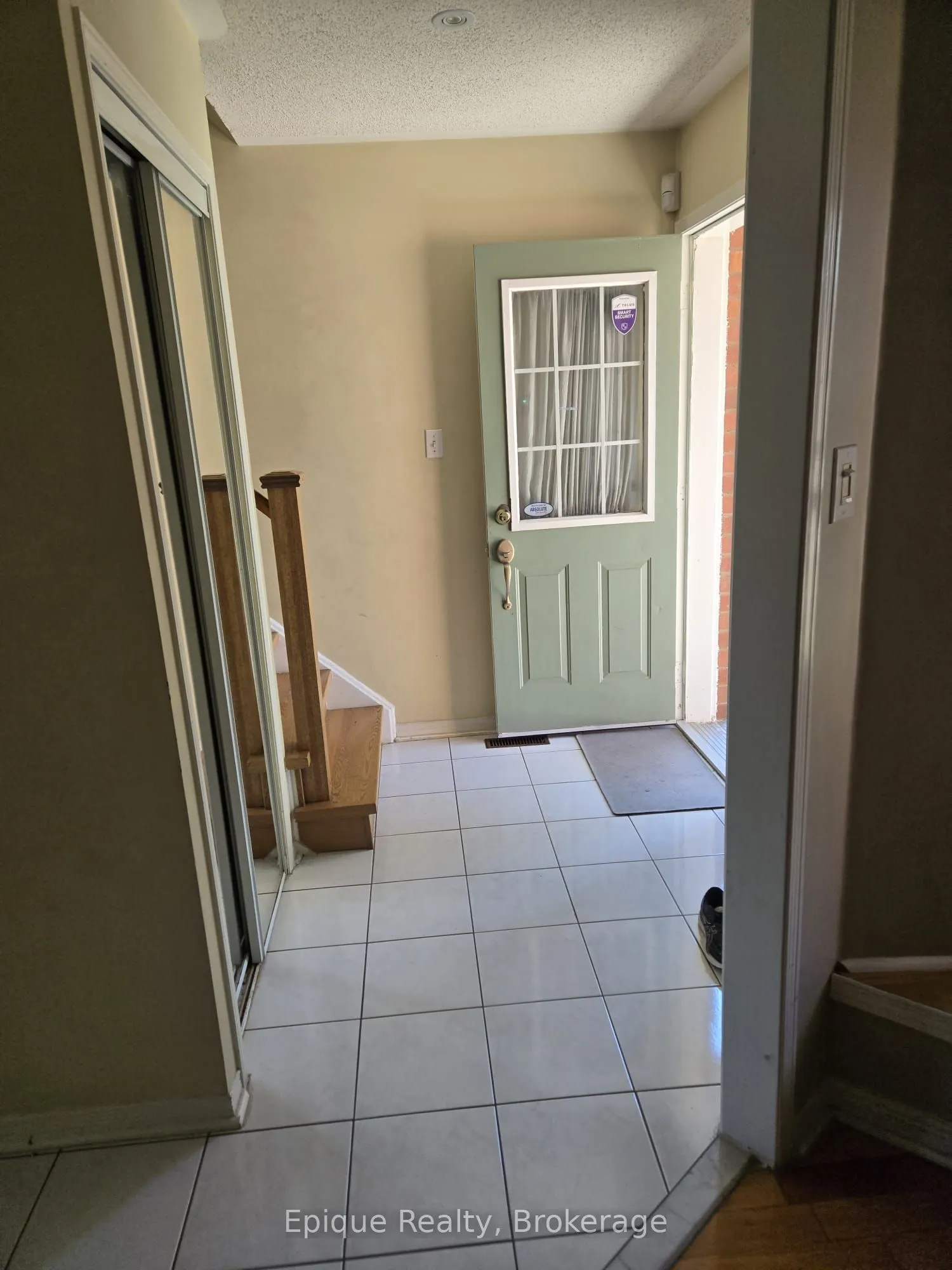 3850 Cedar Hedge Rise