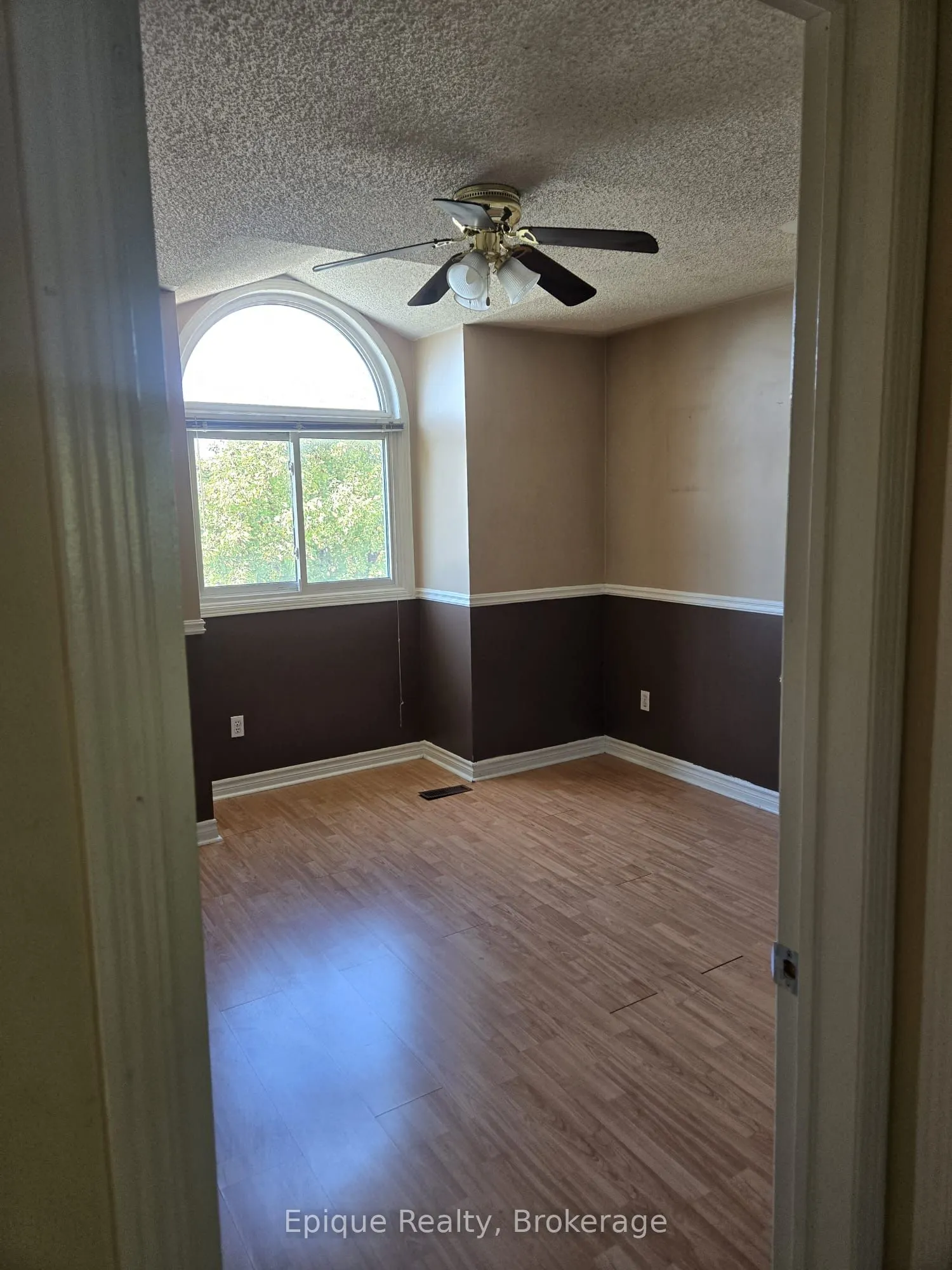 3850 Cedar Hedge Rise