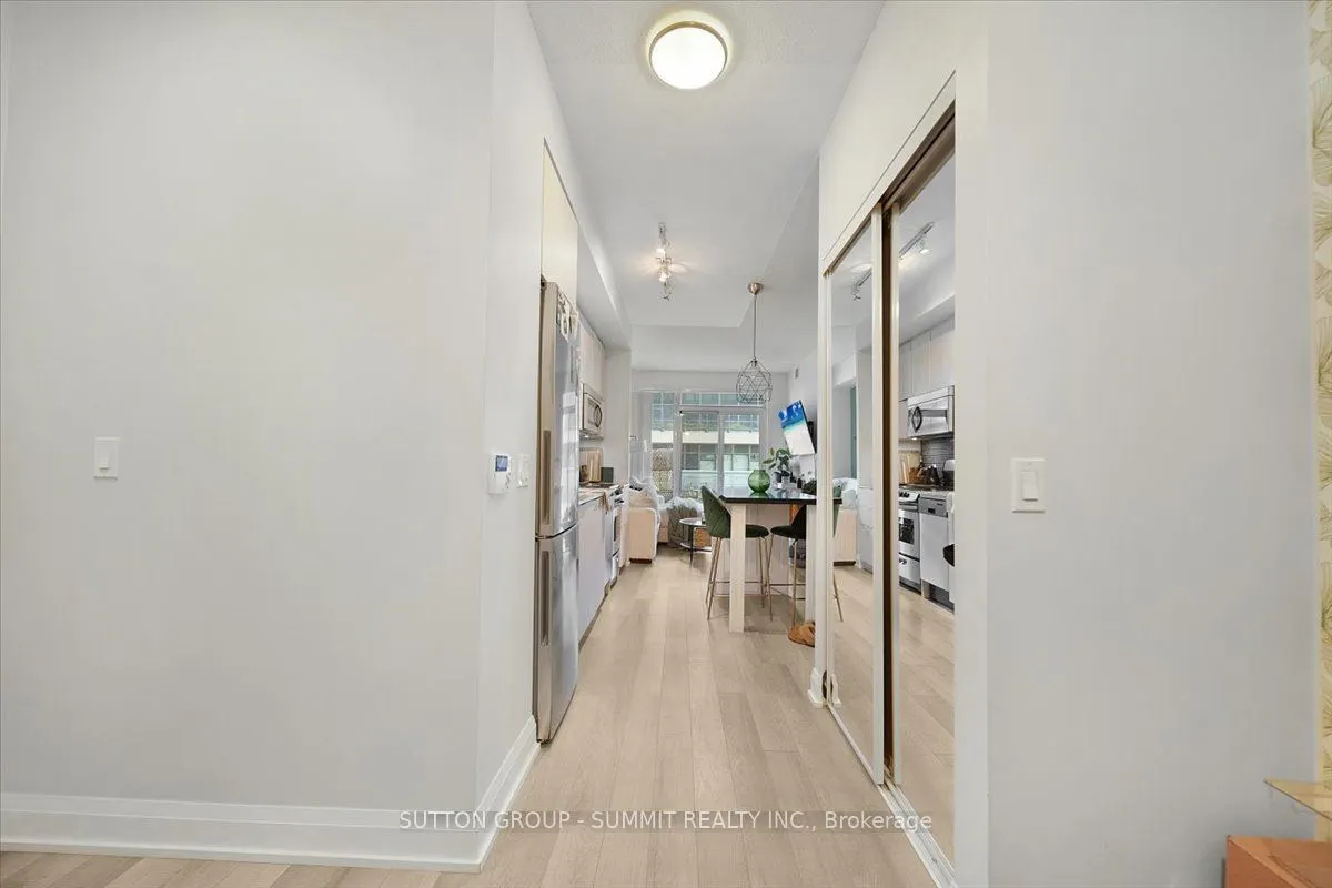 56 Annie Craig Drive, #907