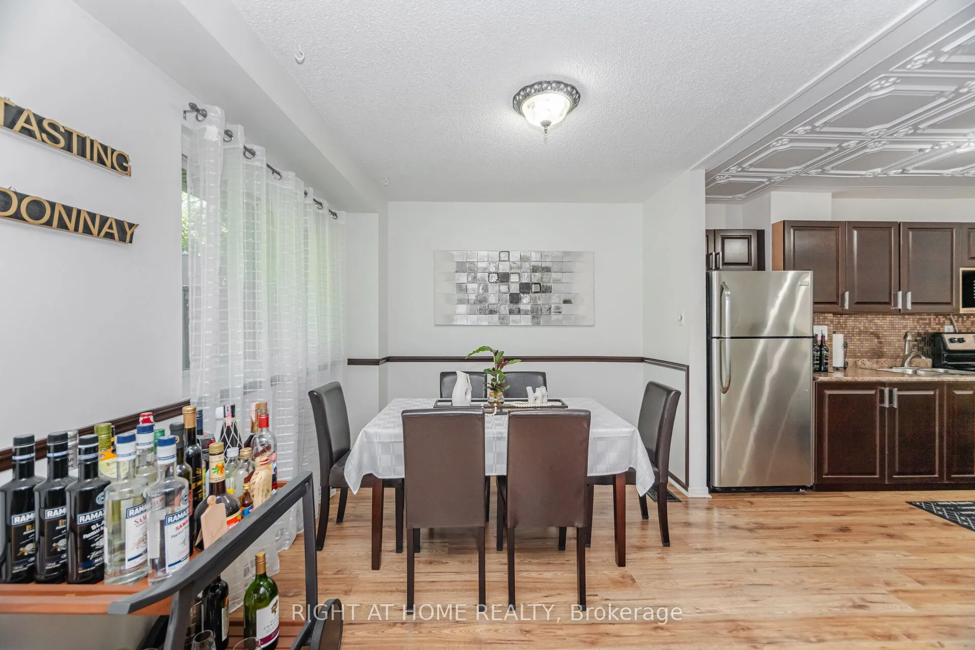 453 WOODVIEW Road, #7