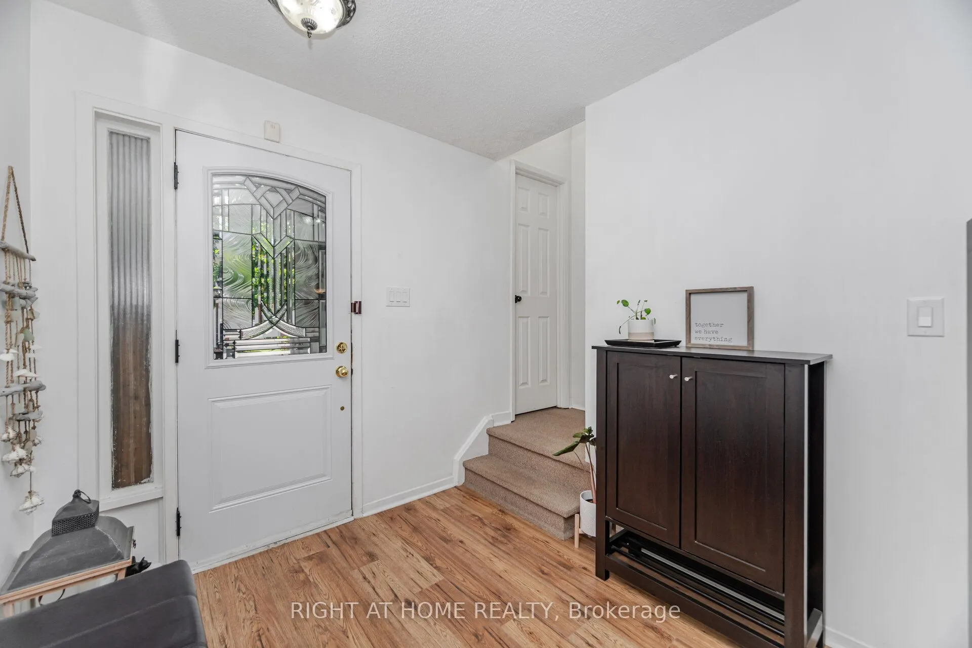 453 WOODVIEW Road, #7