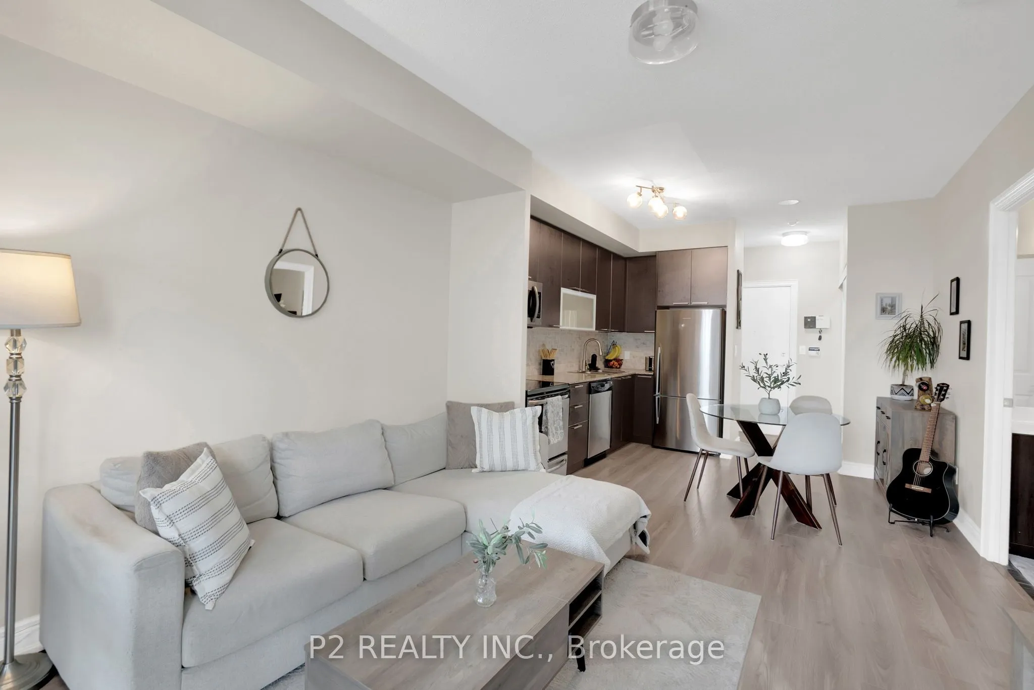 16 Brookers Lane, #1002