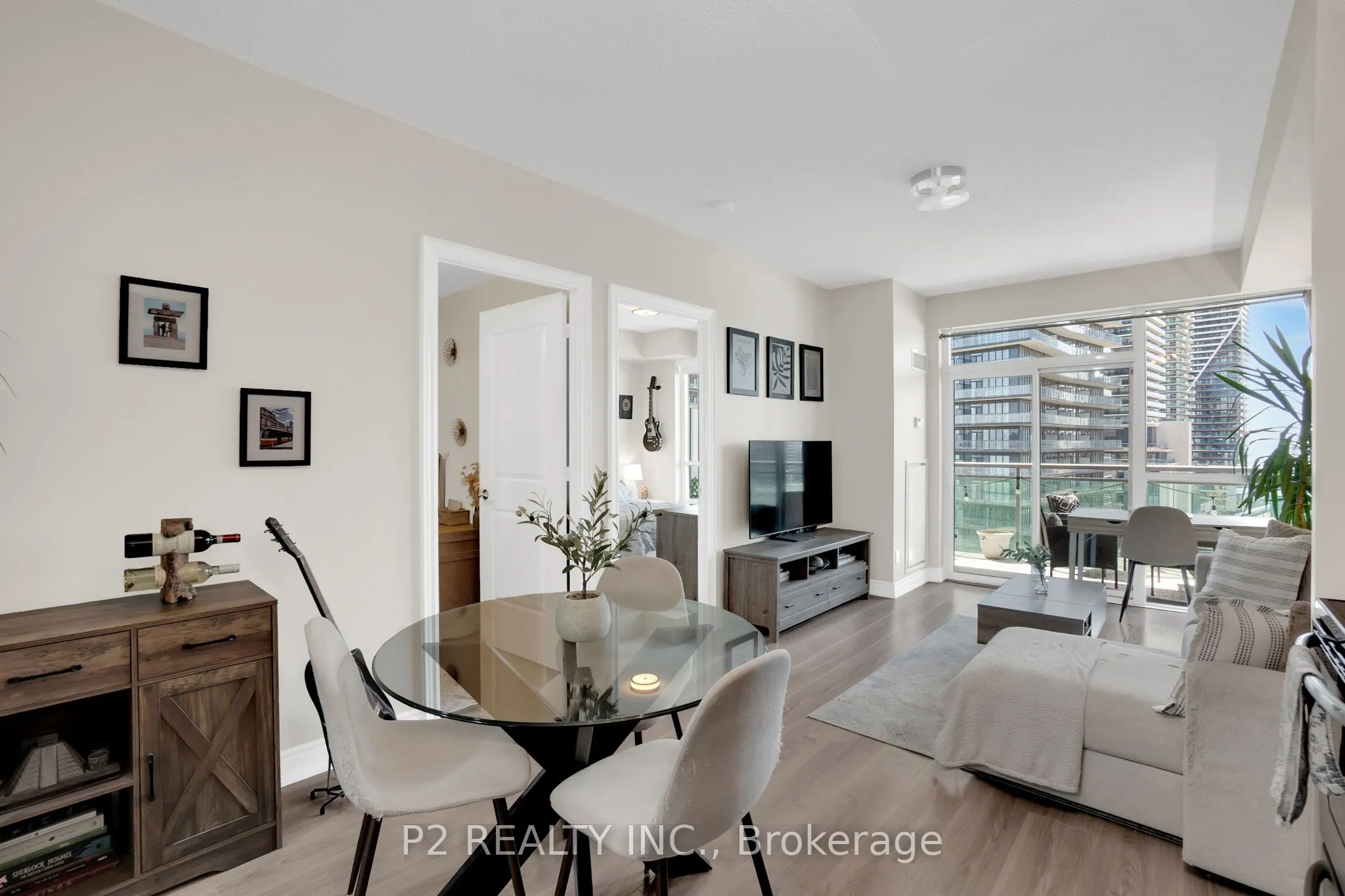 16 Brookers Lane, #1002