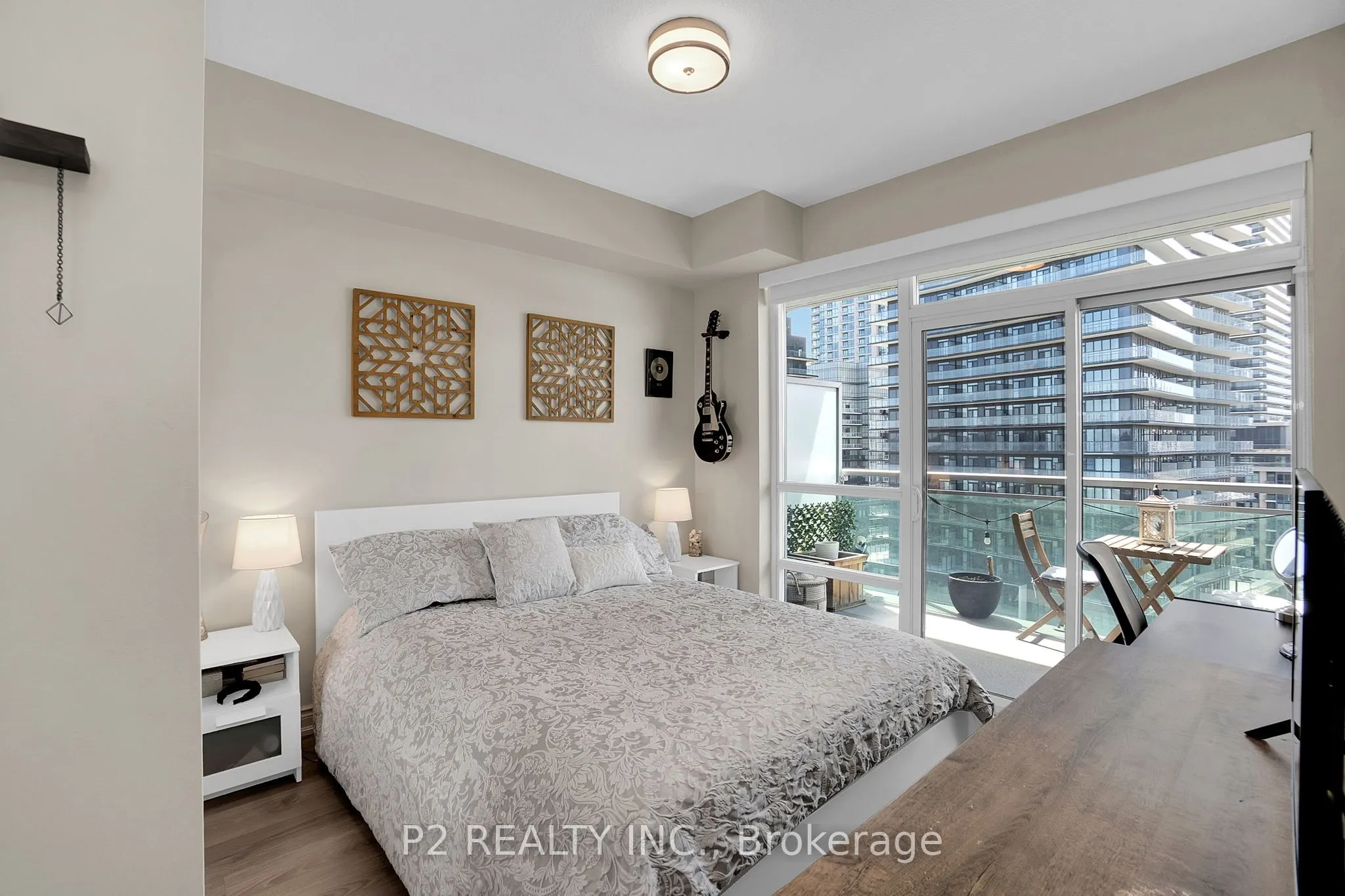 16 Brookers Lane, #1002
