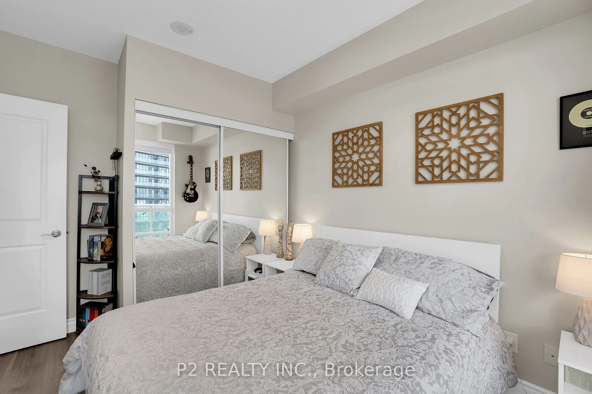16 Brookers Lane, #1002