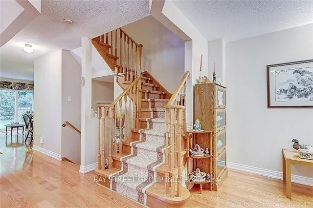 2870 Westbury Court