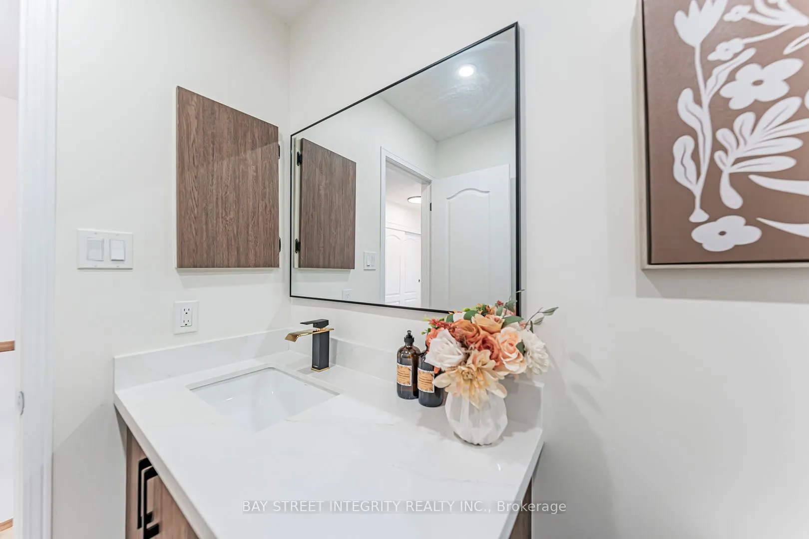 6847 Dillingwood Drive