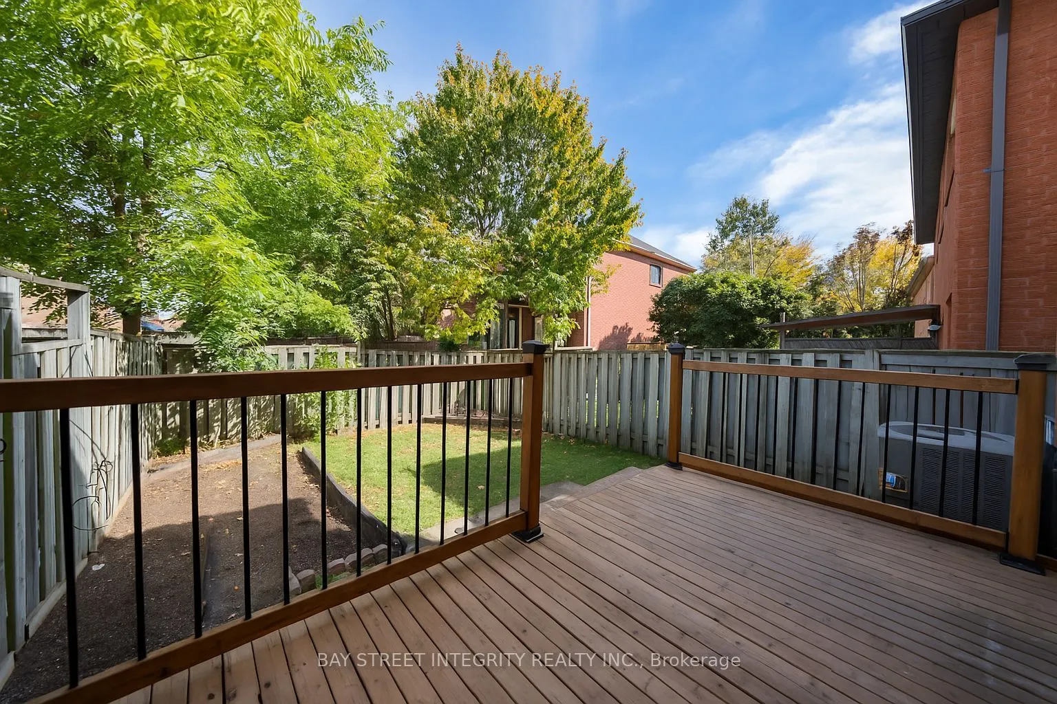 6847 Dillingwood Drive