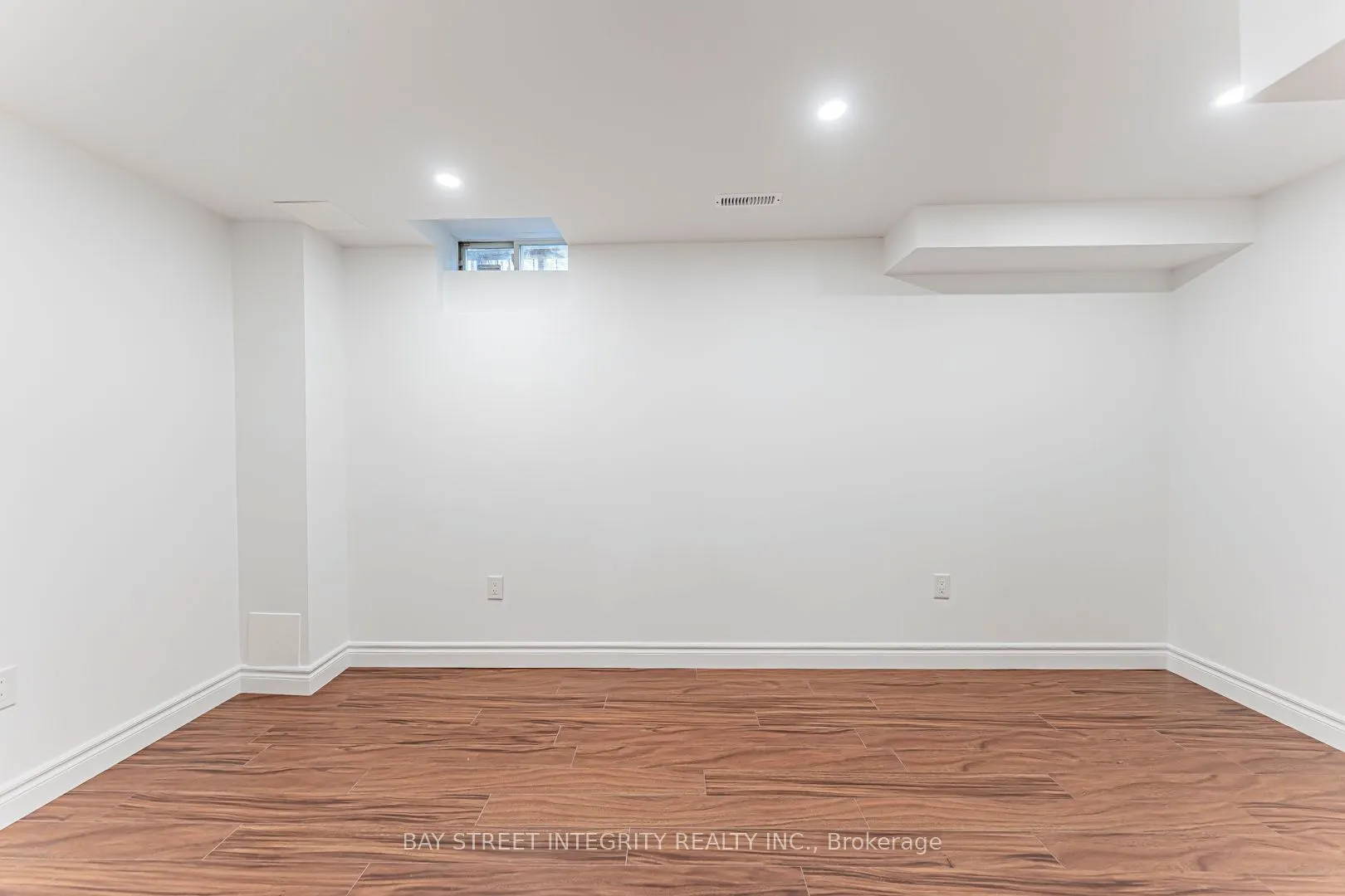 6847 Dillingwood Drive