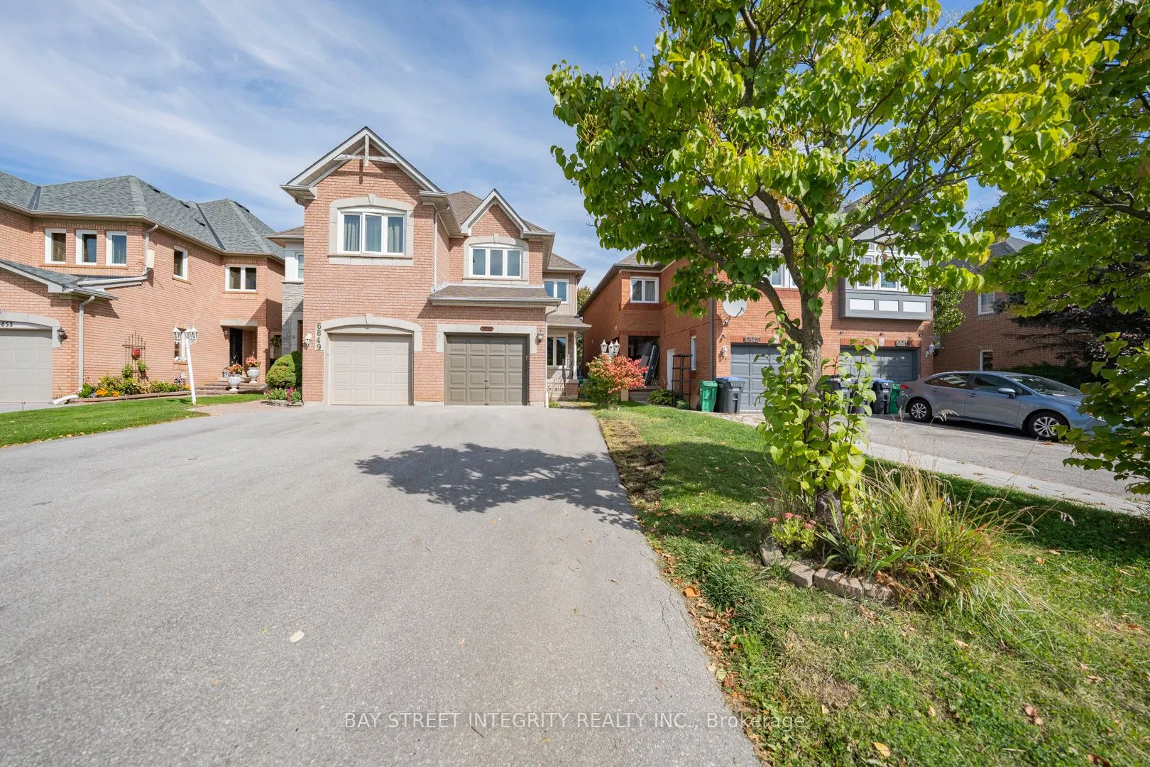 6847 Dillingwood Drive