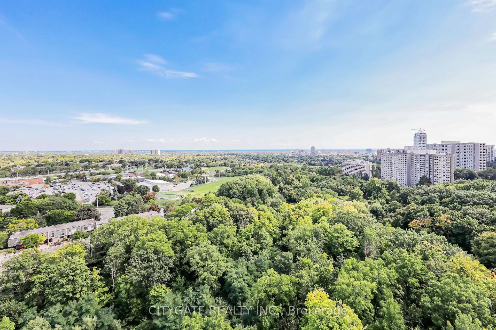 202 Burnhamthorpe Road E, #1610