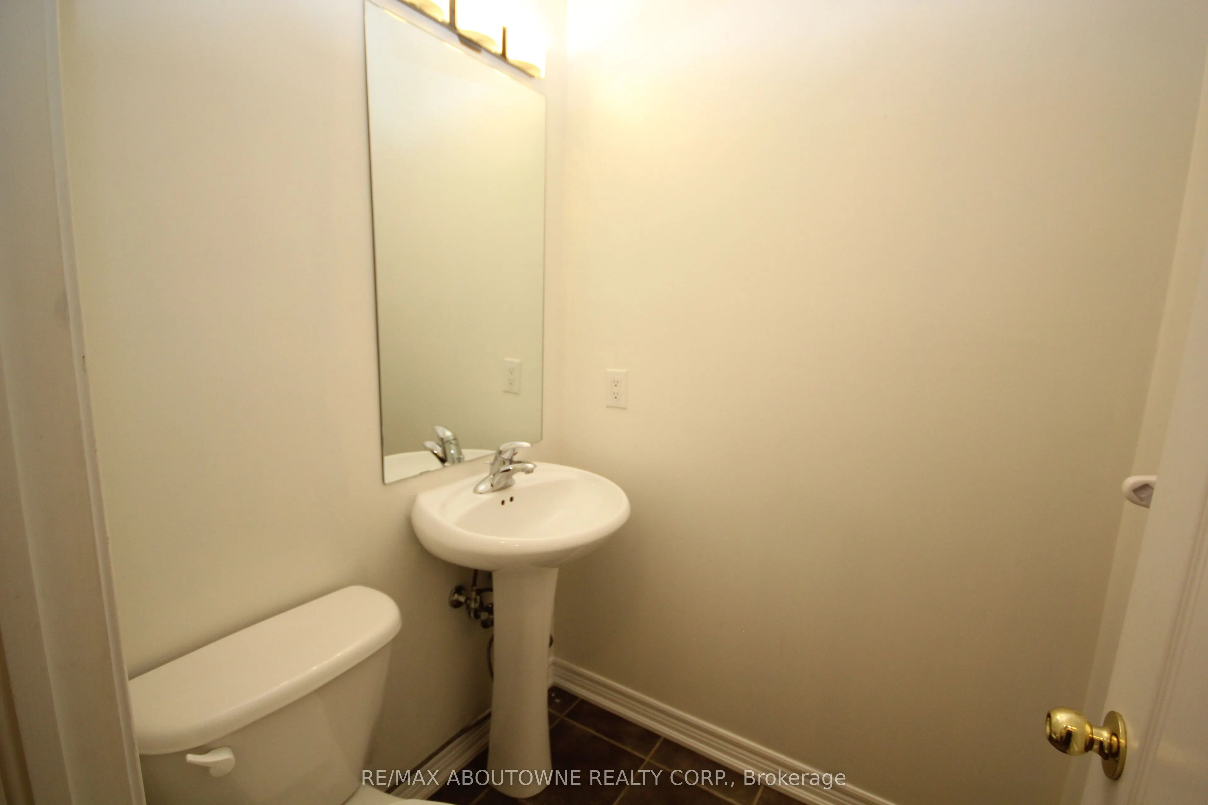 3490 Whilabout Terrace