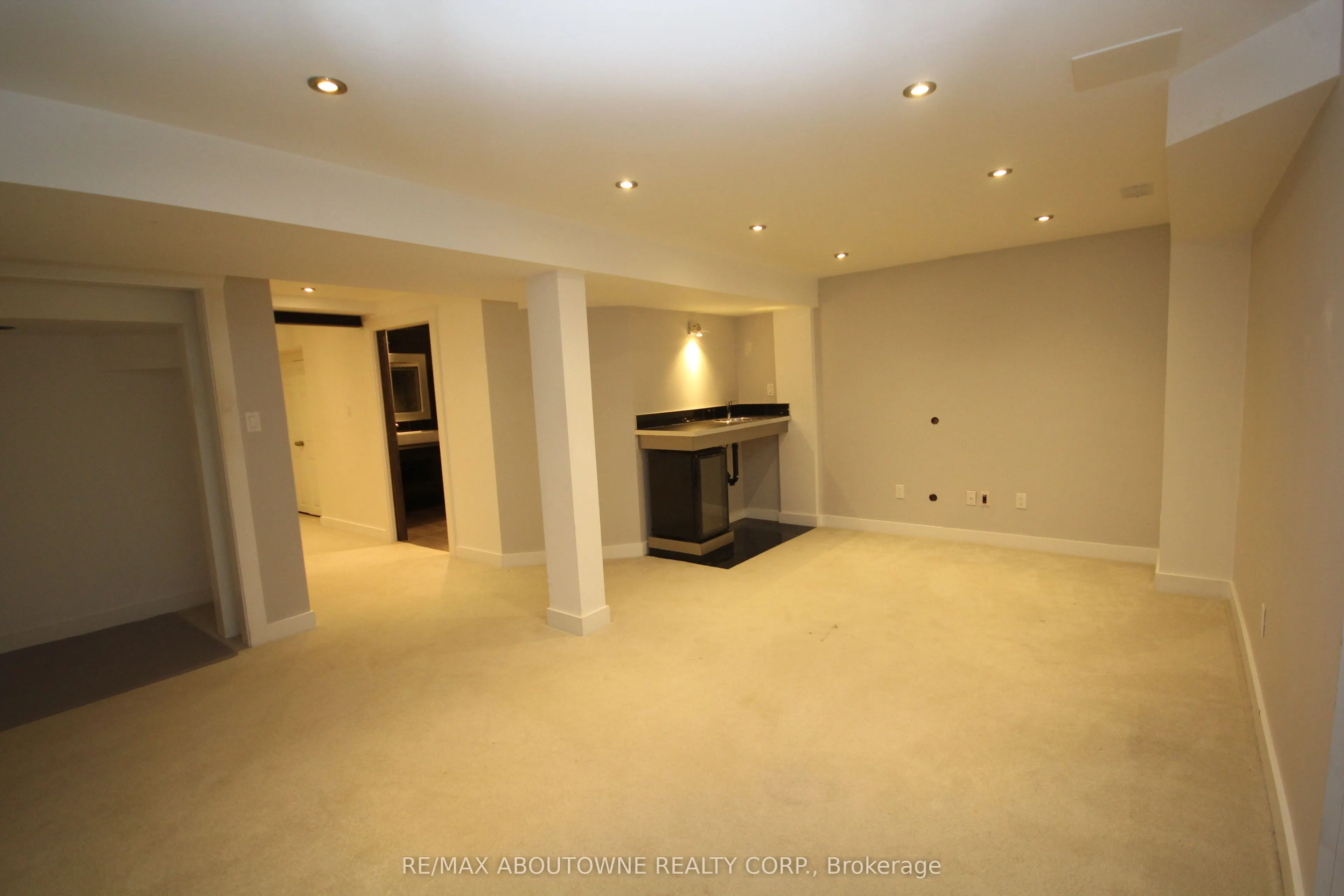 3490 Whilabout Terrace
