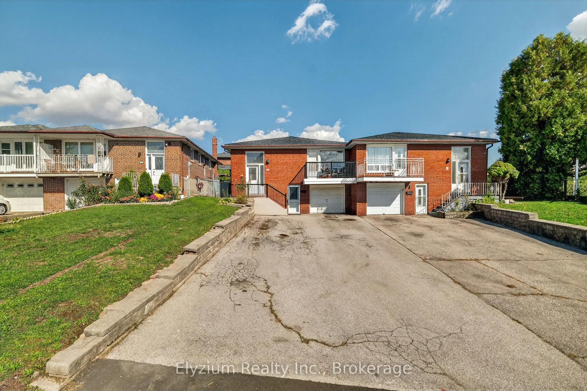 35 Paradelle Crescent