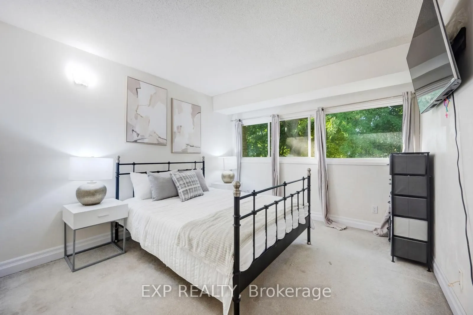 915 Inverhouse Drive, #42