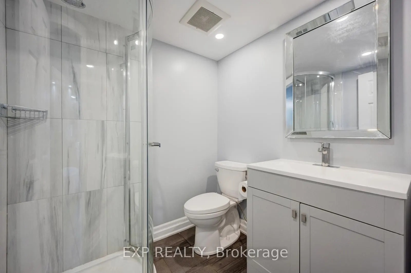 915 Inverhouse Drive, #42