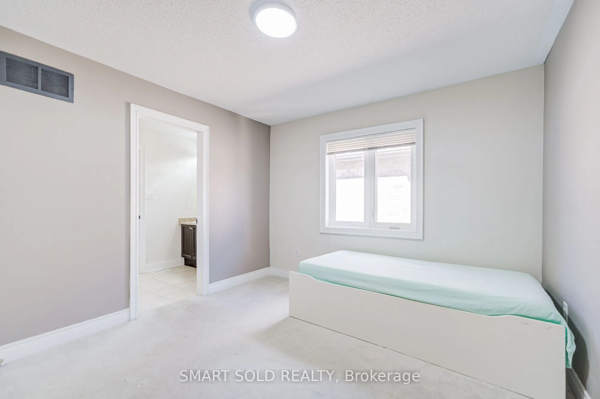 2252 Pine Glen Road