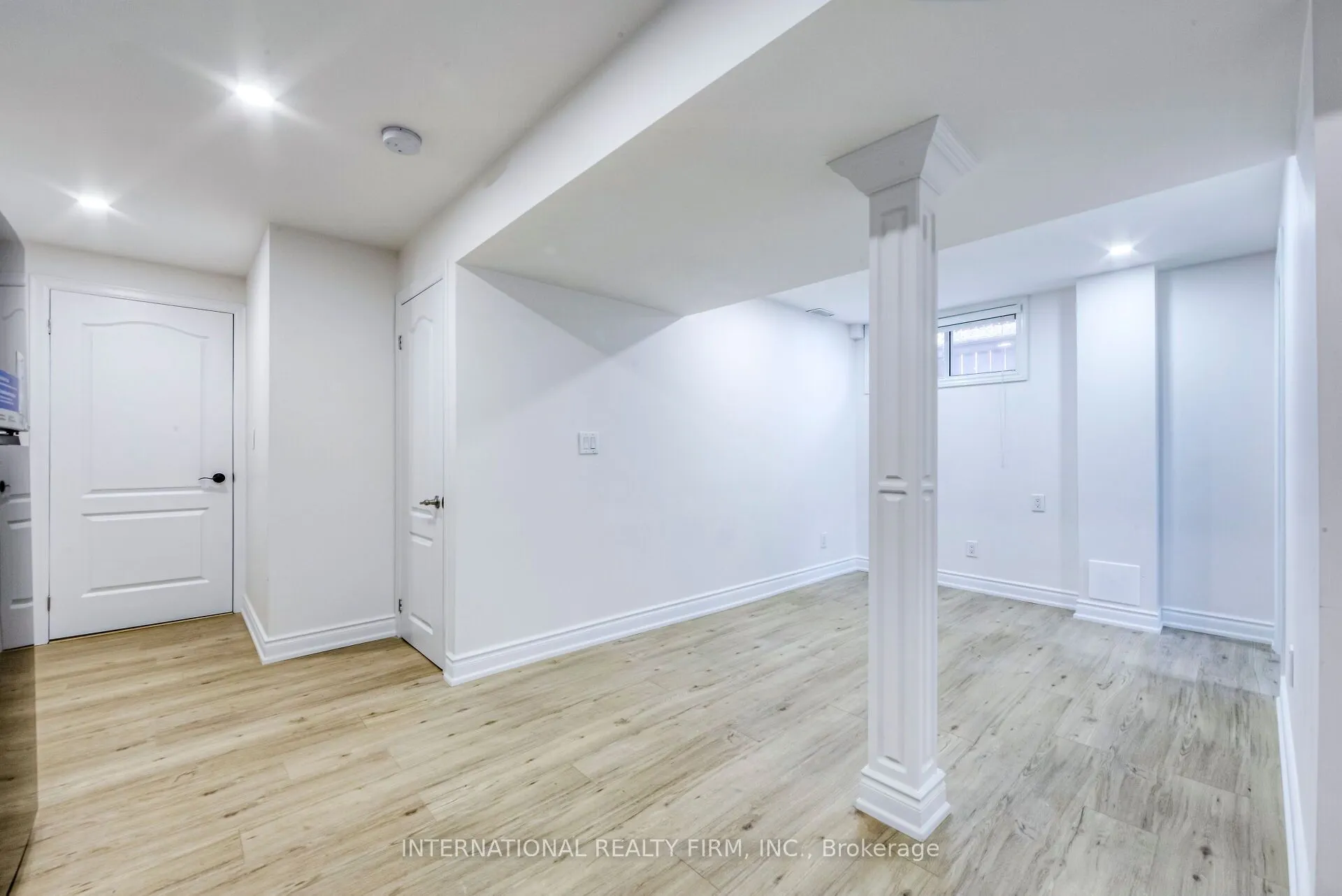 1051 Caven Street