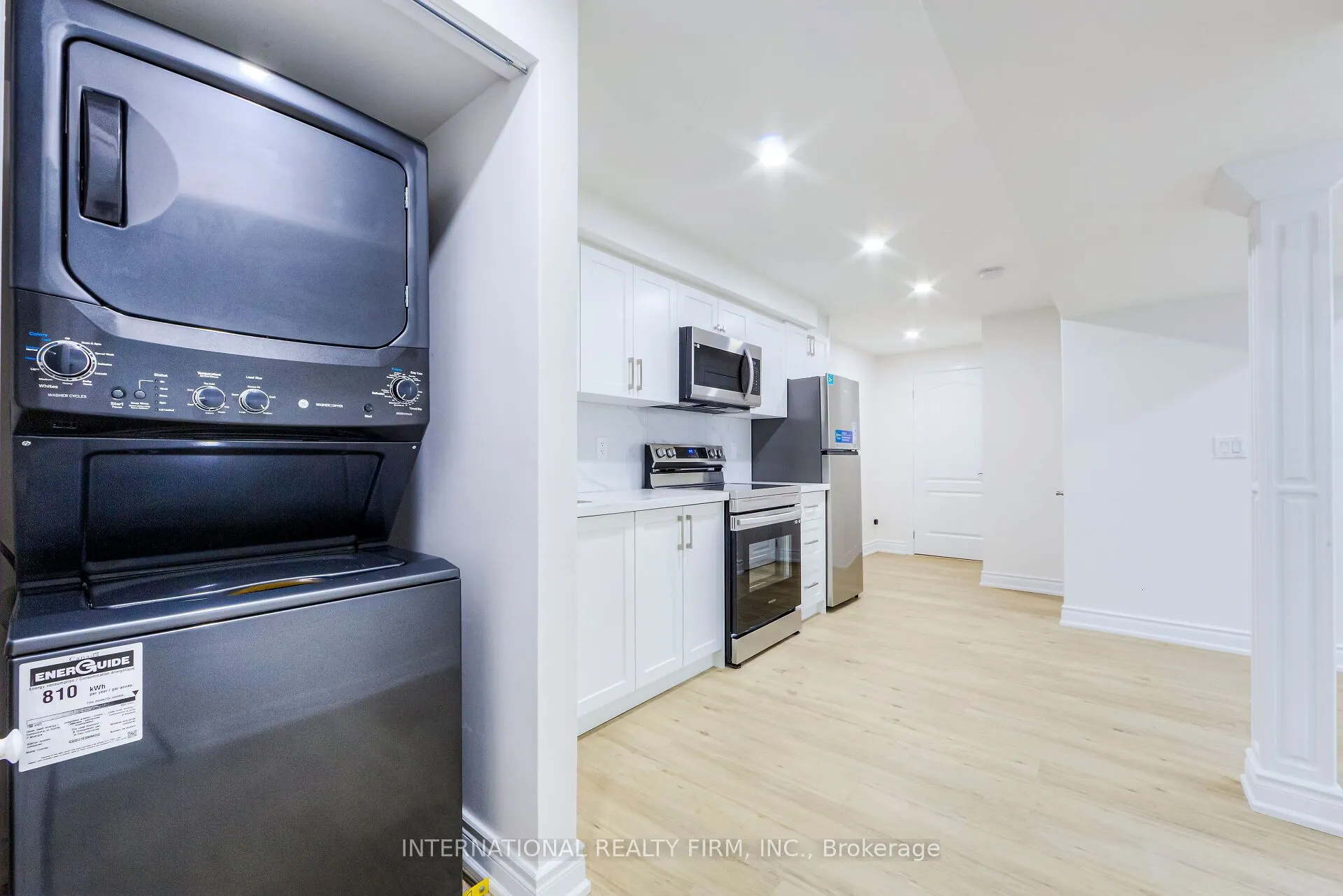 1051 Caven Street