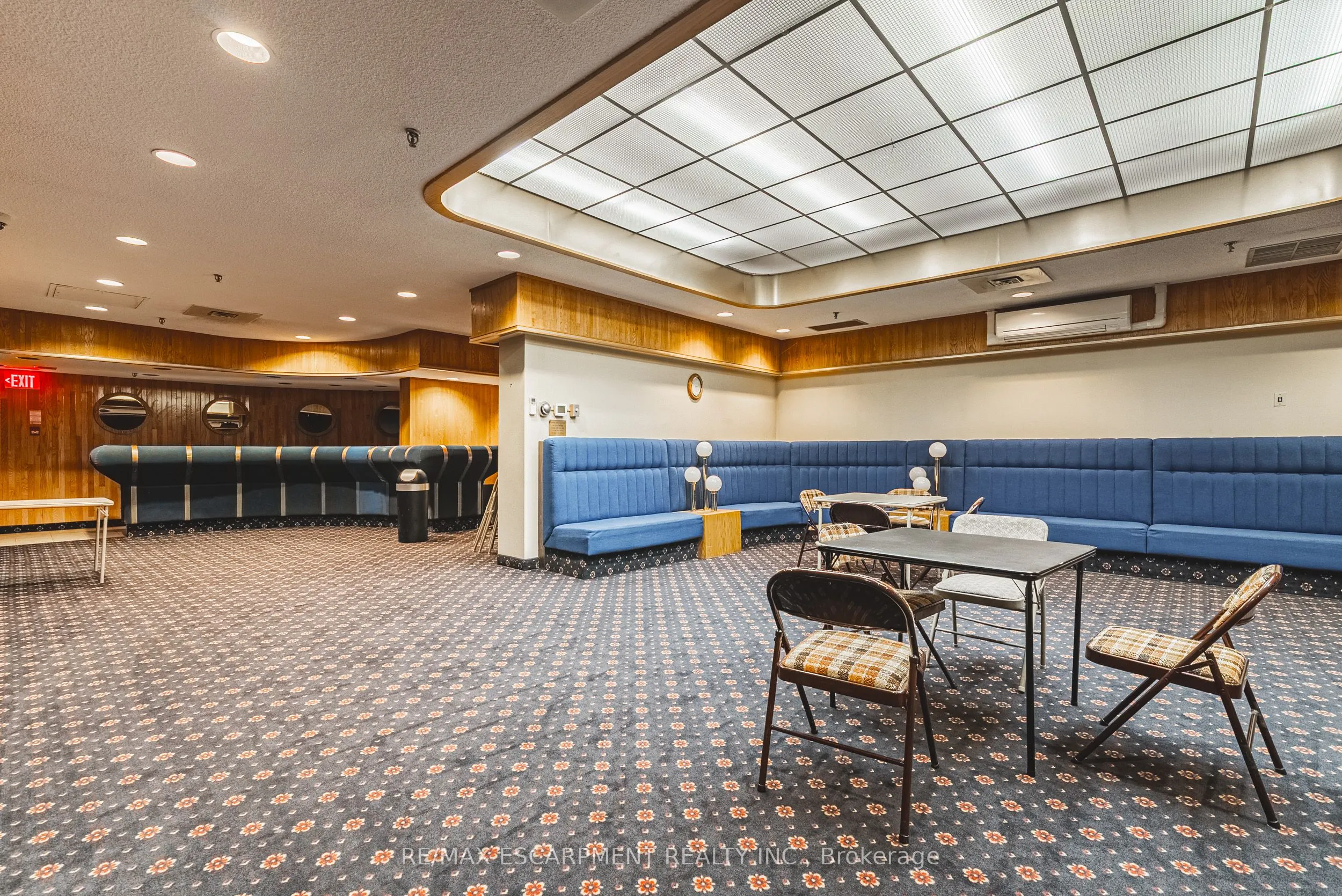 5250 LAKESHORE Road, #1009