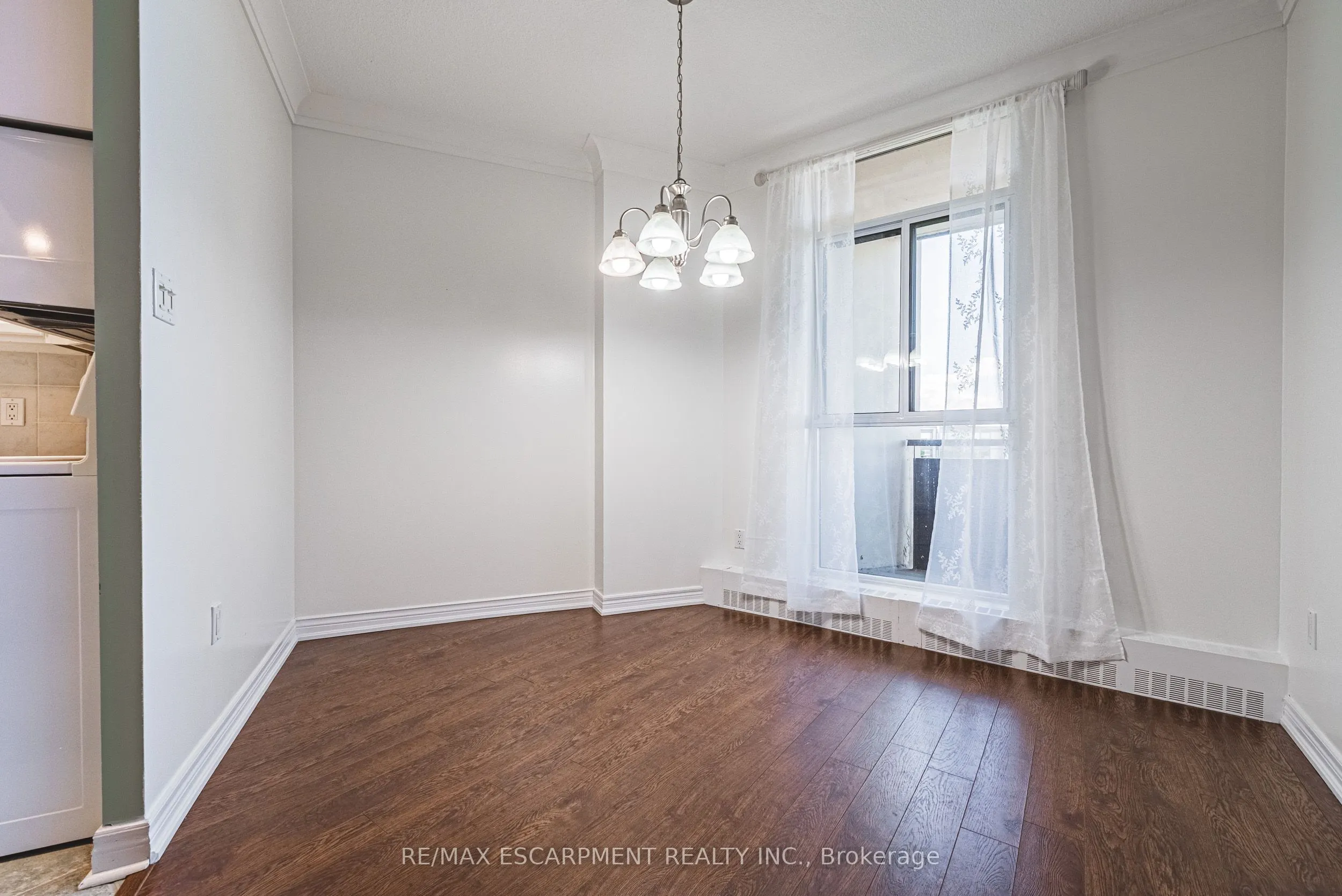 5250 LAKESHORE Road, #1009