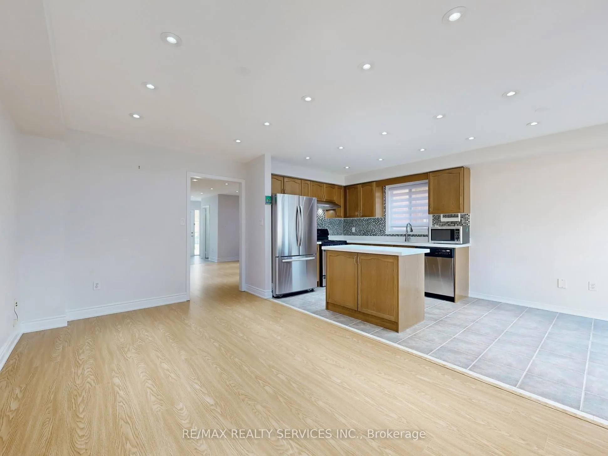 44 Amethyst Circle