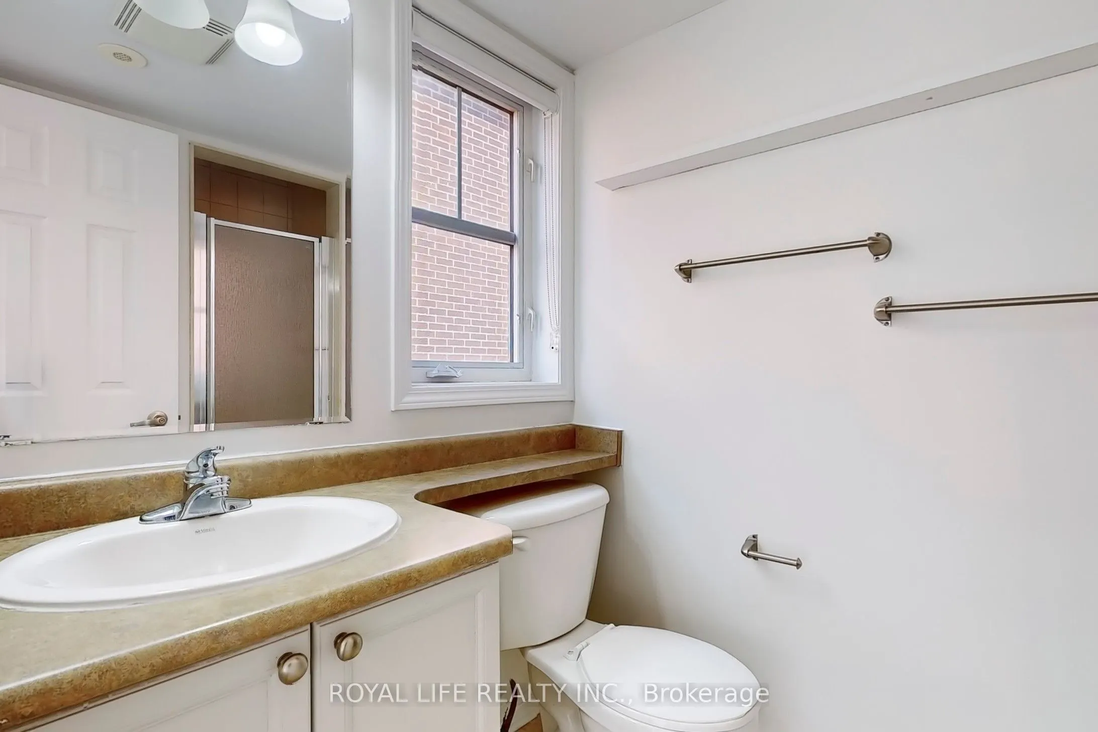 595 Dundas Street W, #2