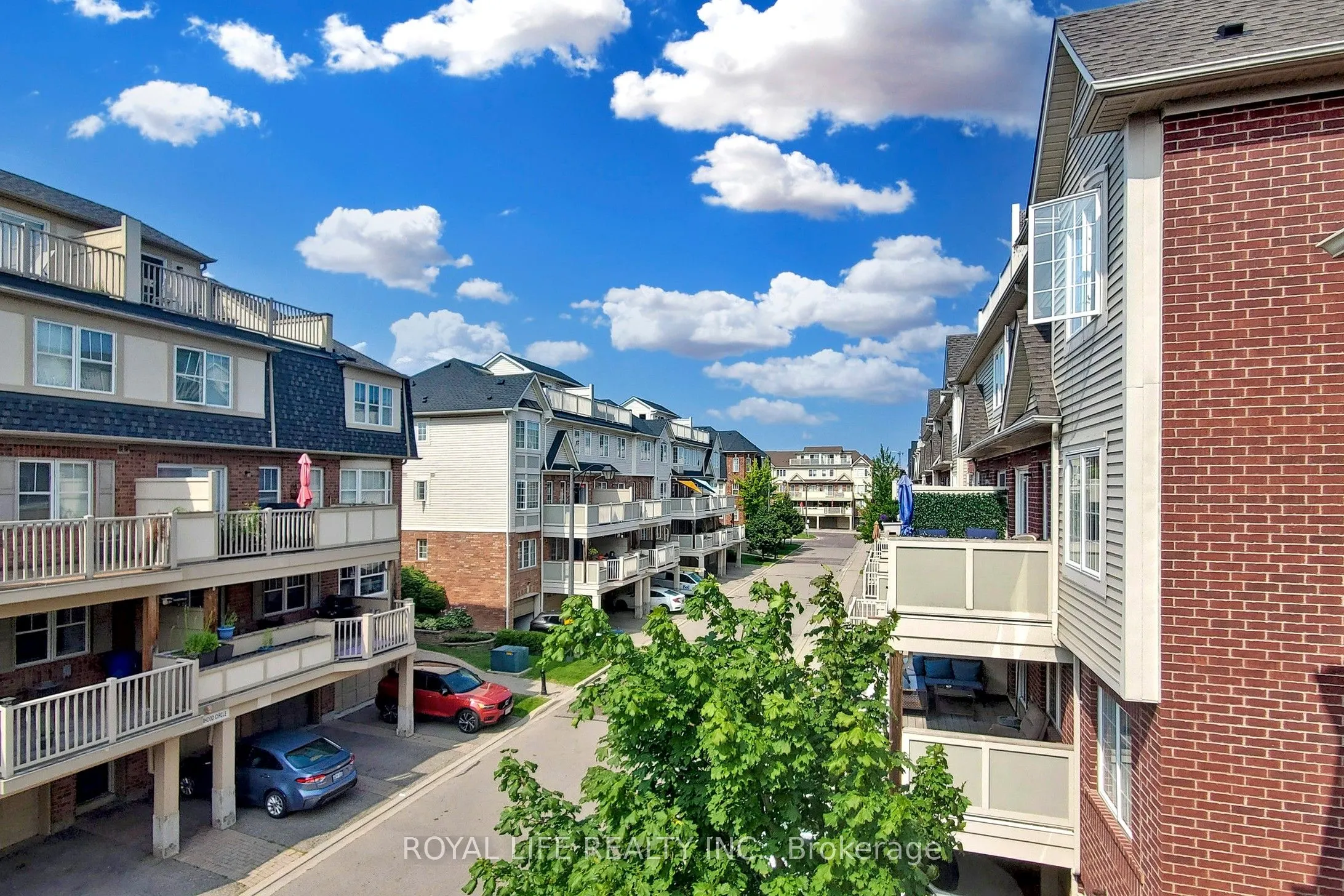 595 Dundas Street W, #2