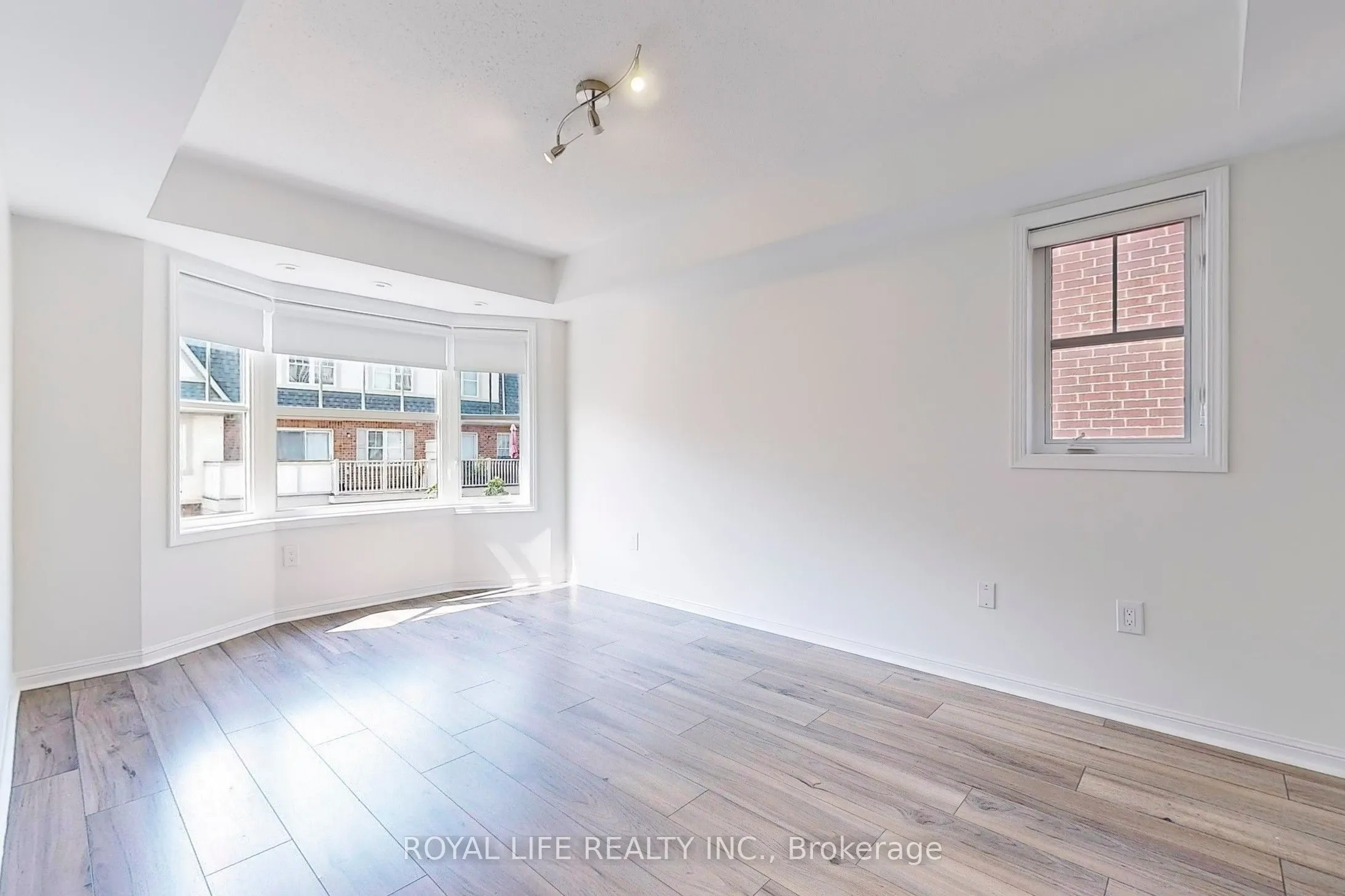 595 Dundas Street W, #2