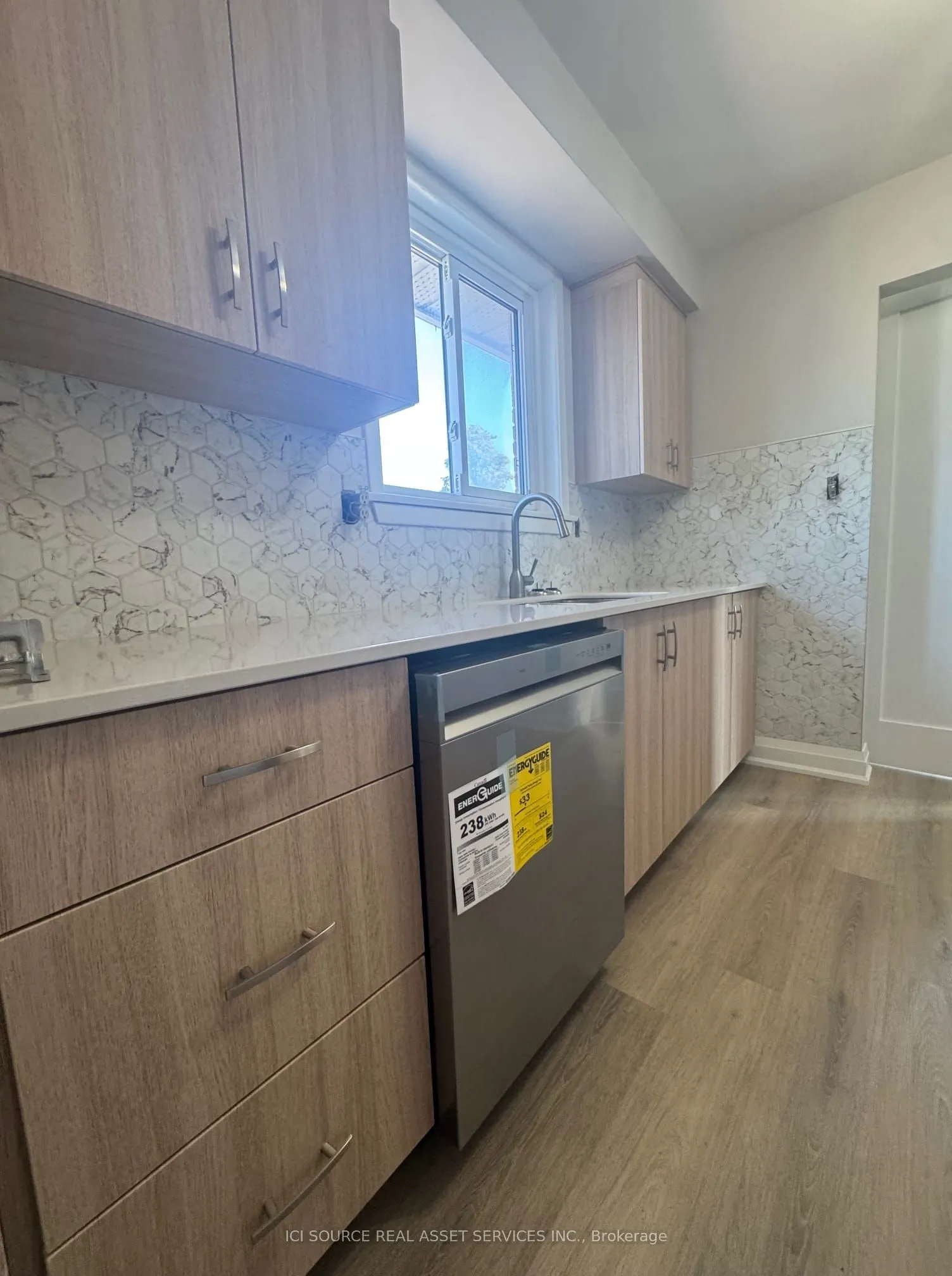 34 Rita Drive, #Upper