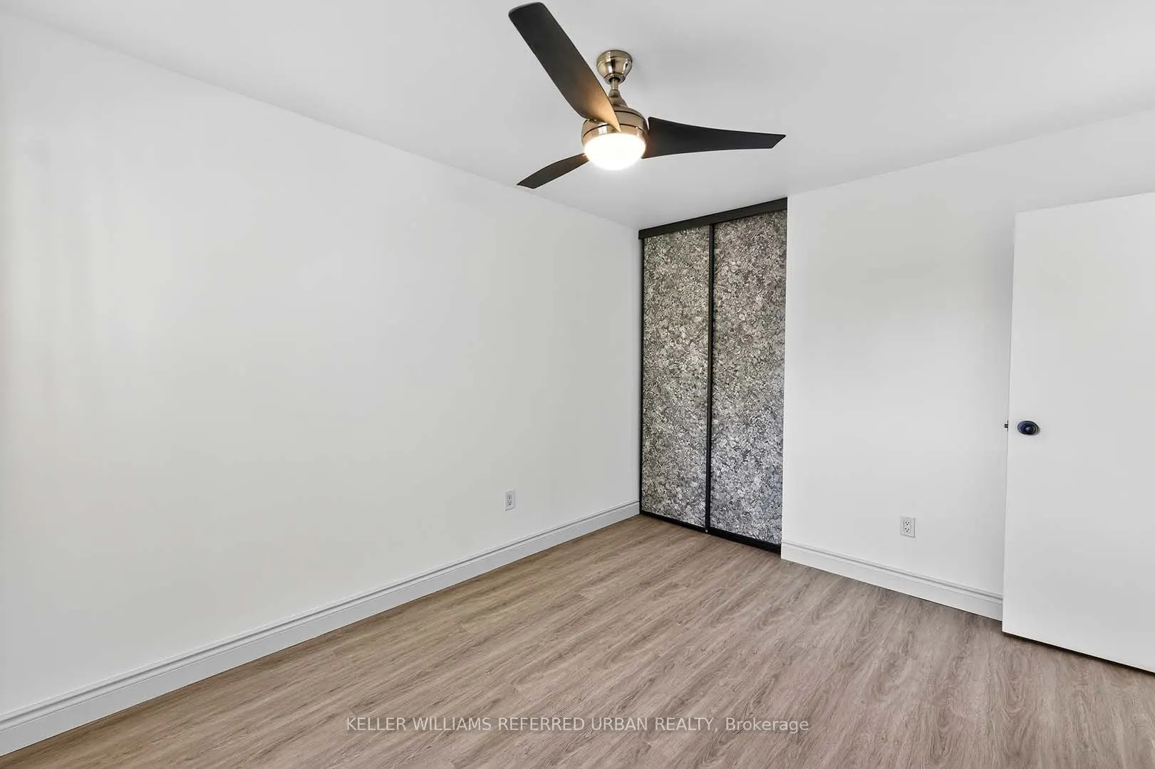1050 Shawnmarr Road, #19