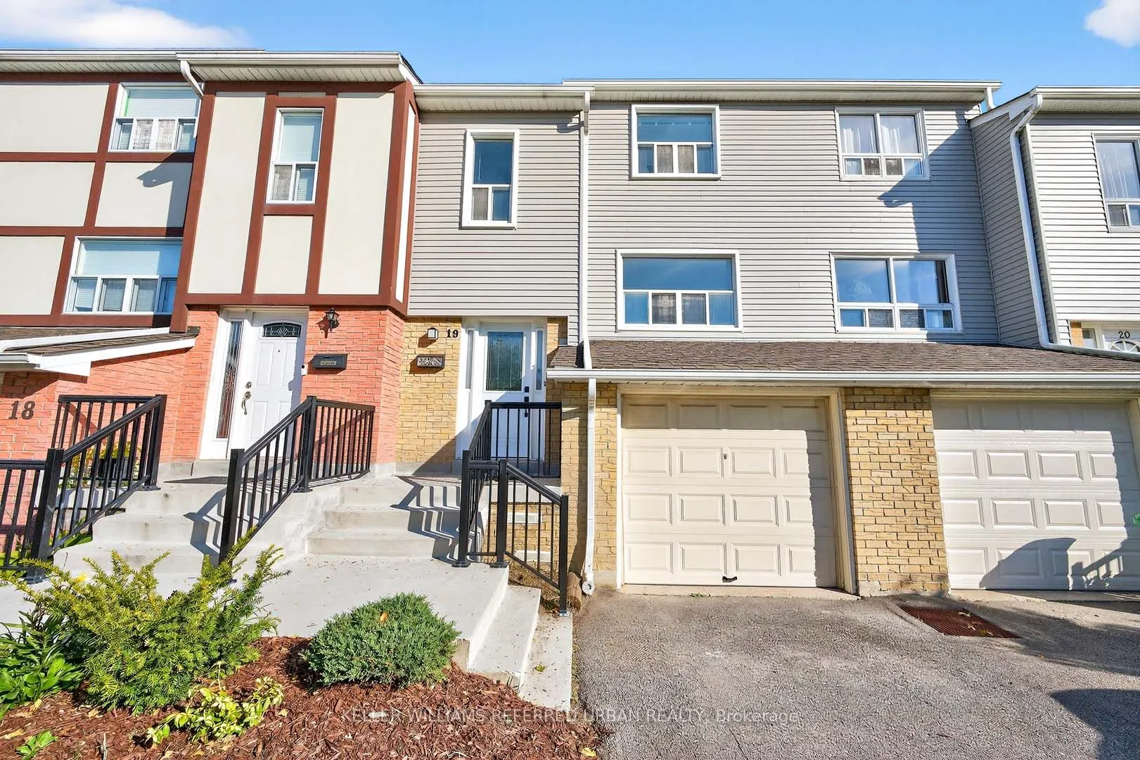 1050 Shawnmarr Road, #19