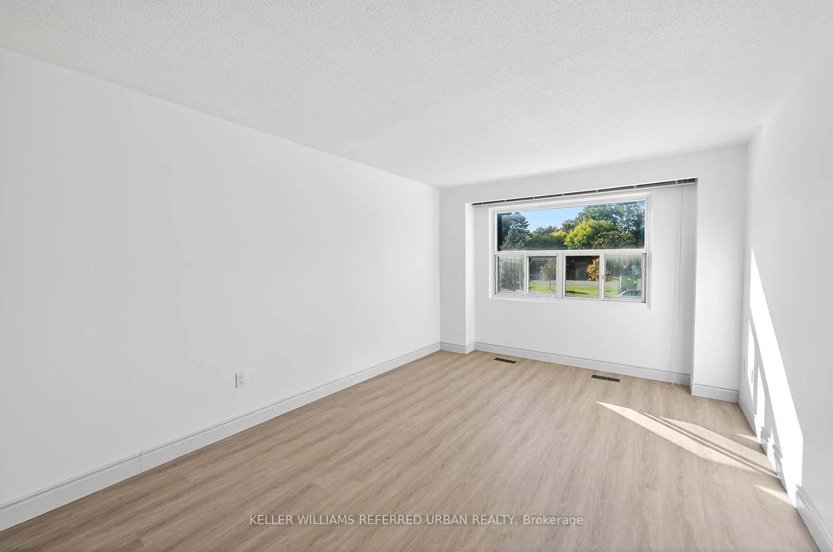 1050 Shawnmarr Road, #19