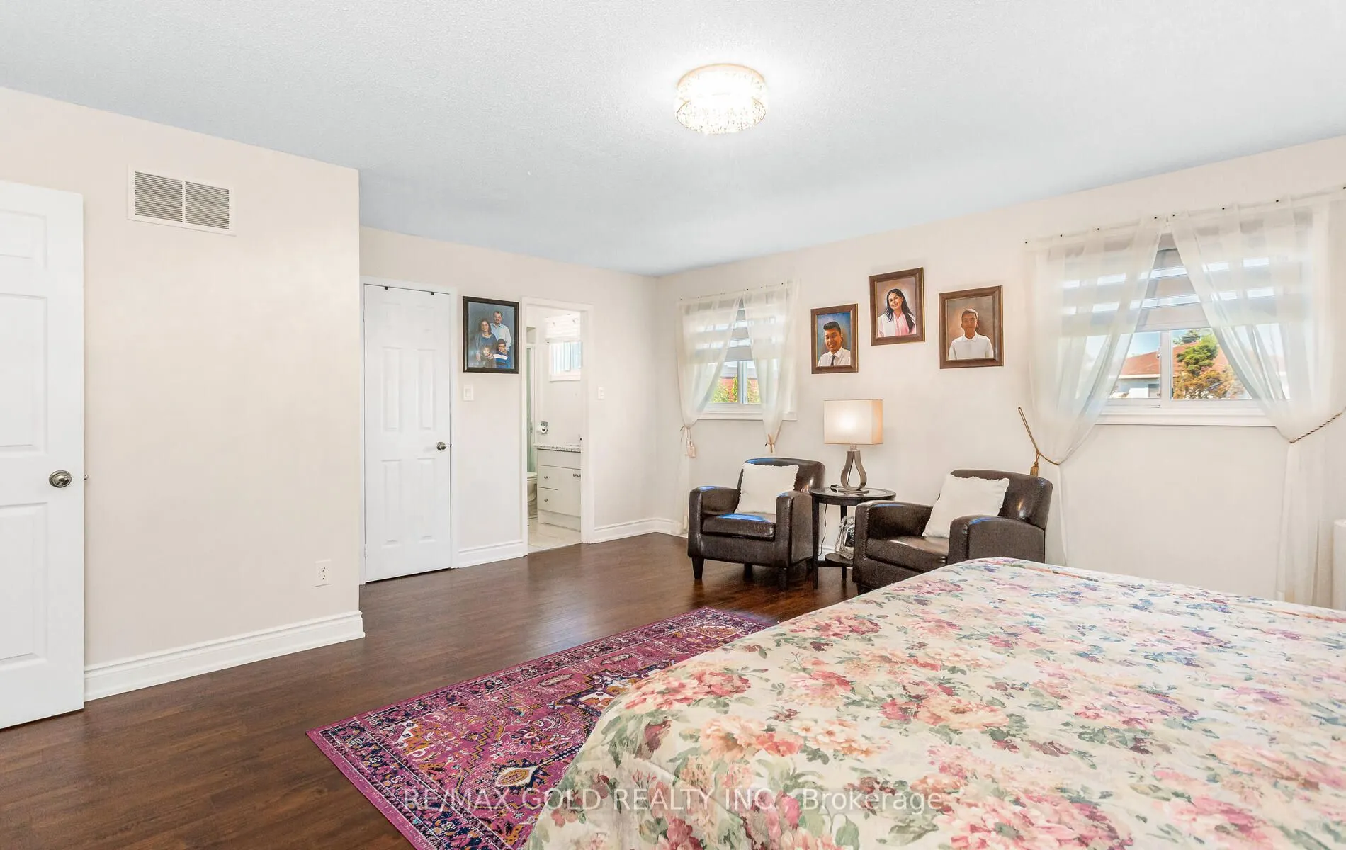 1482 Stillriver Crescent