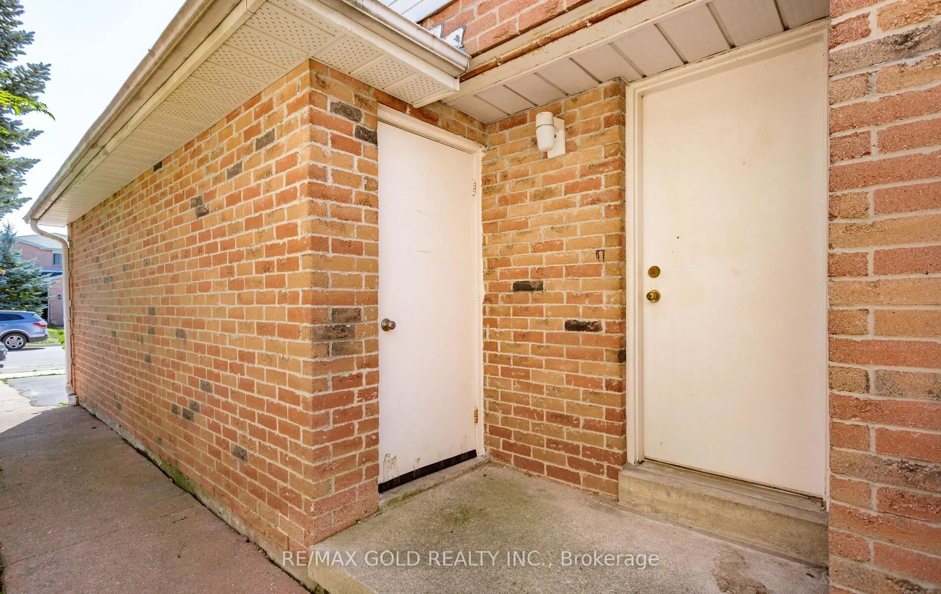 1482 Stillriver Crescent