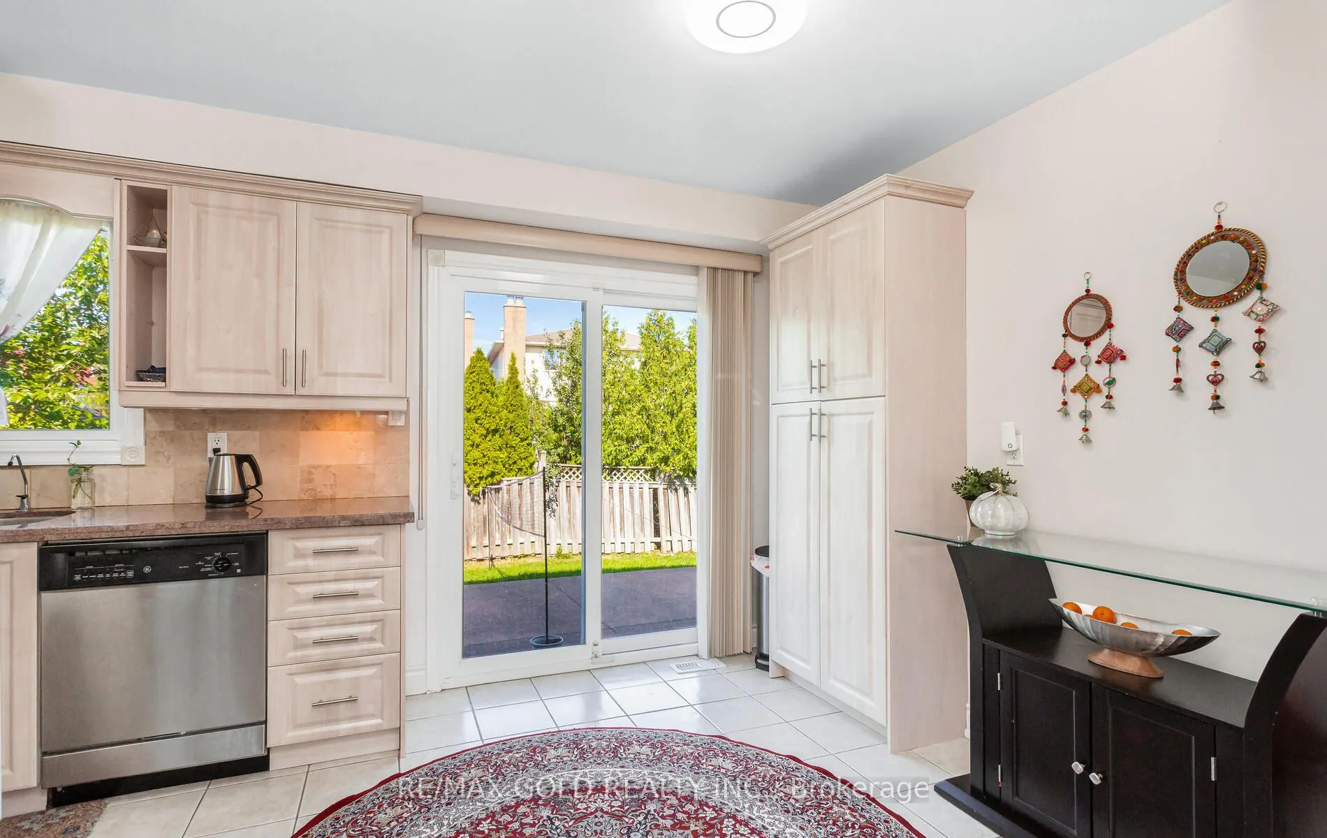 1482 Stillriver Crescent
