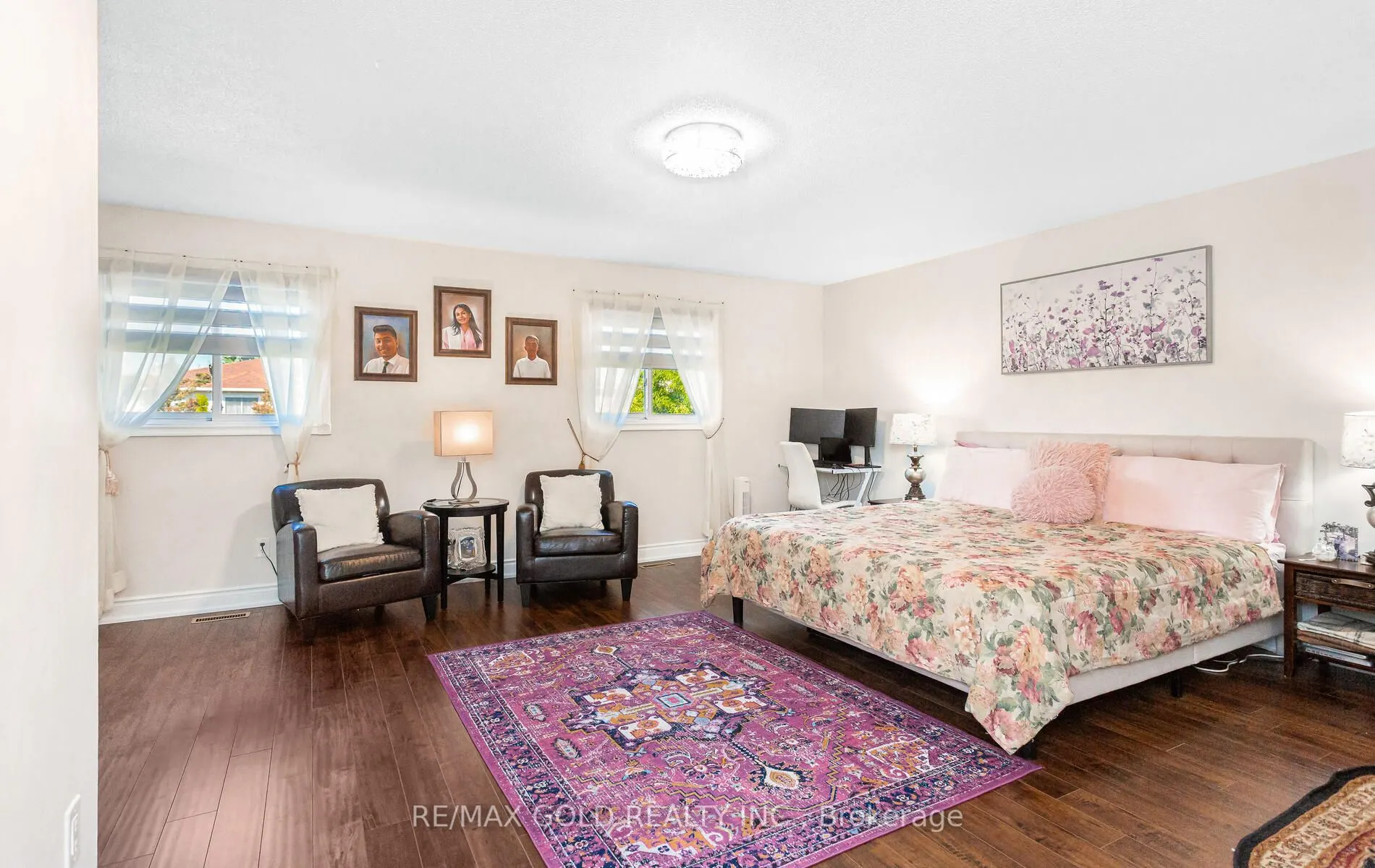 1482 Stillriver Crescent