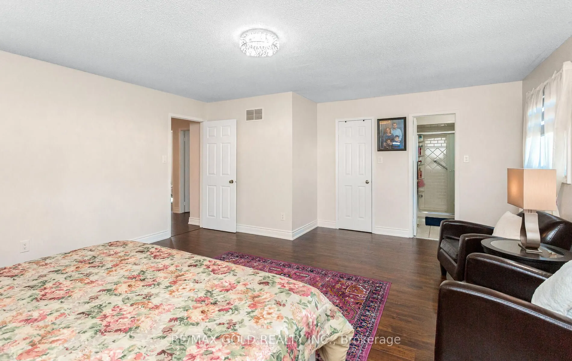 1482 Stillriver Crescent