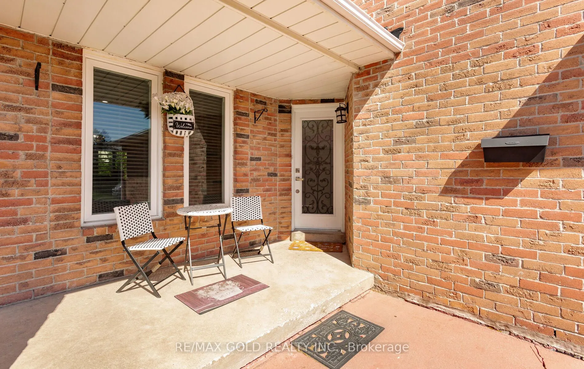1482 Stillriver Crescent
