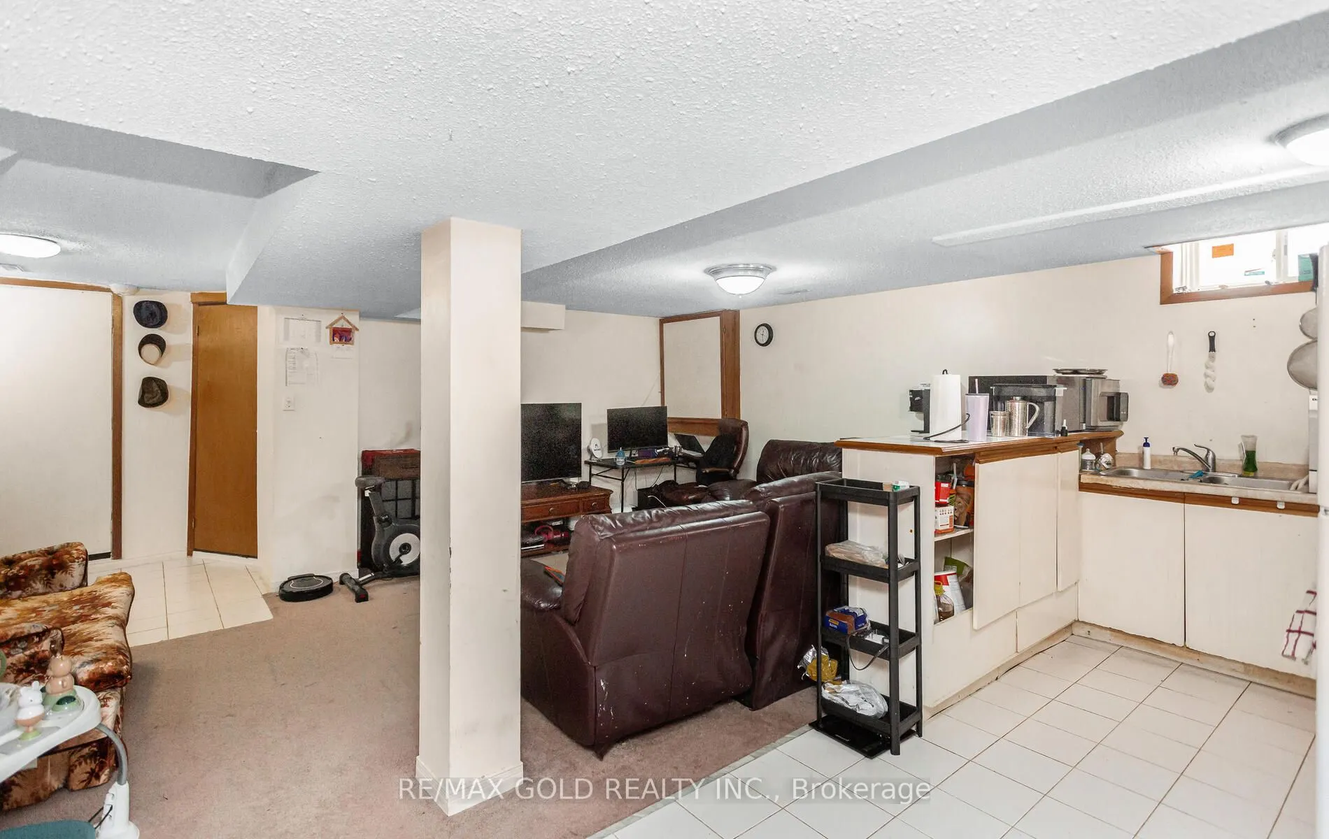 1482 Stillriver Crescent