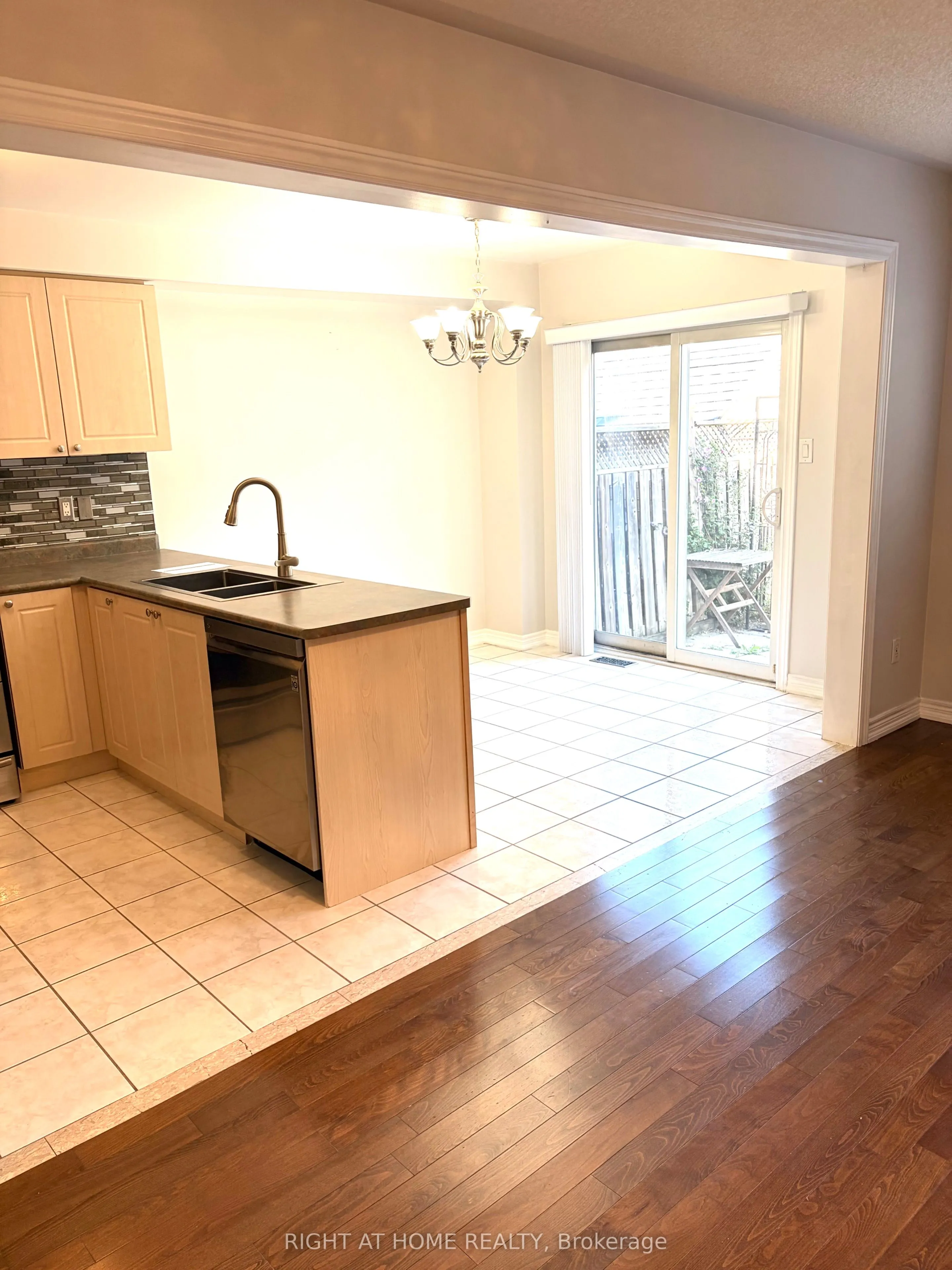29 Mistdale Crescent