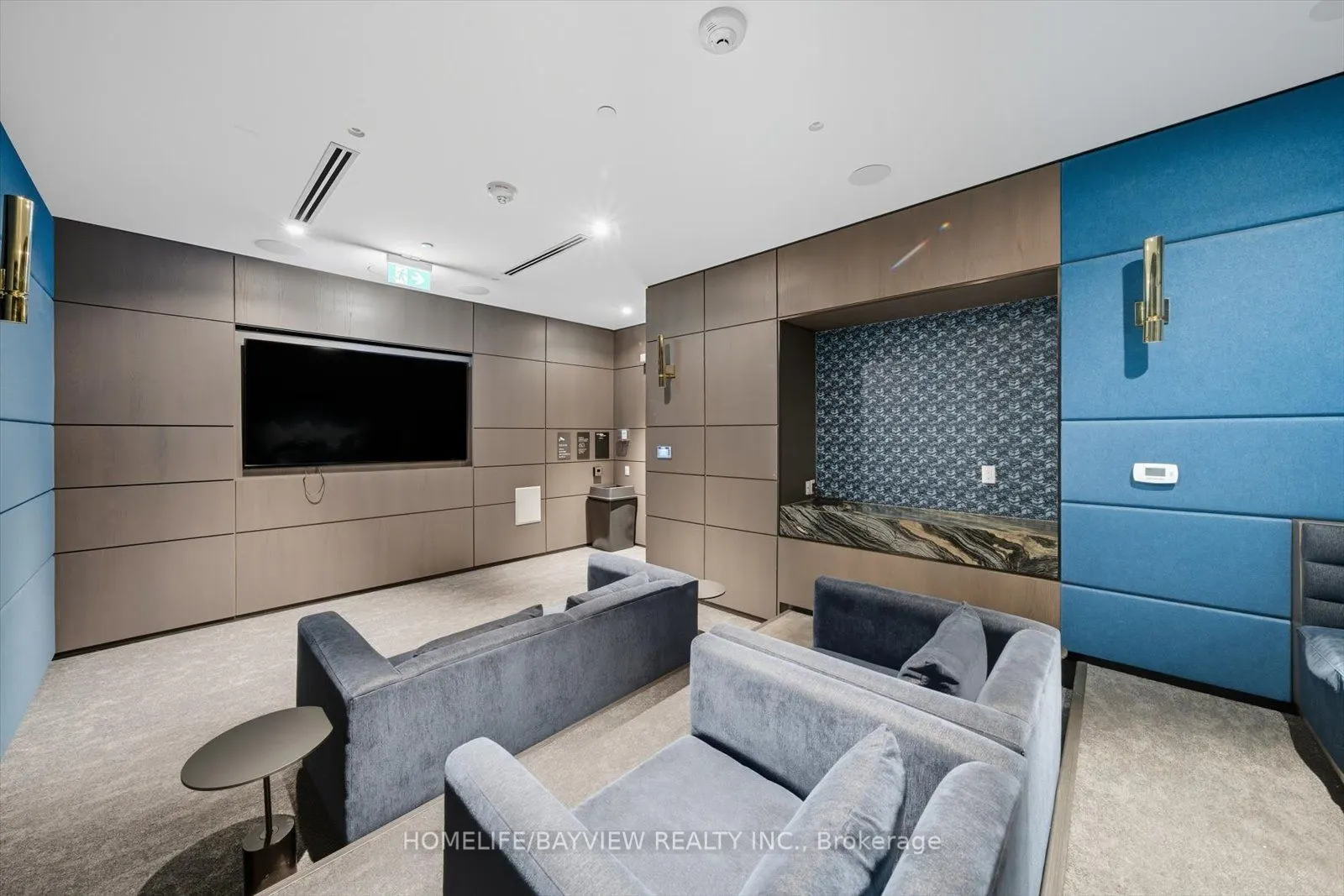 7 Mabelle Avenue, #2802