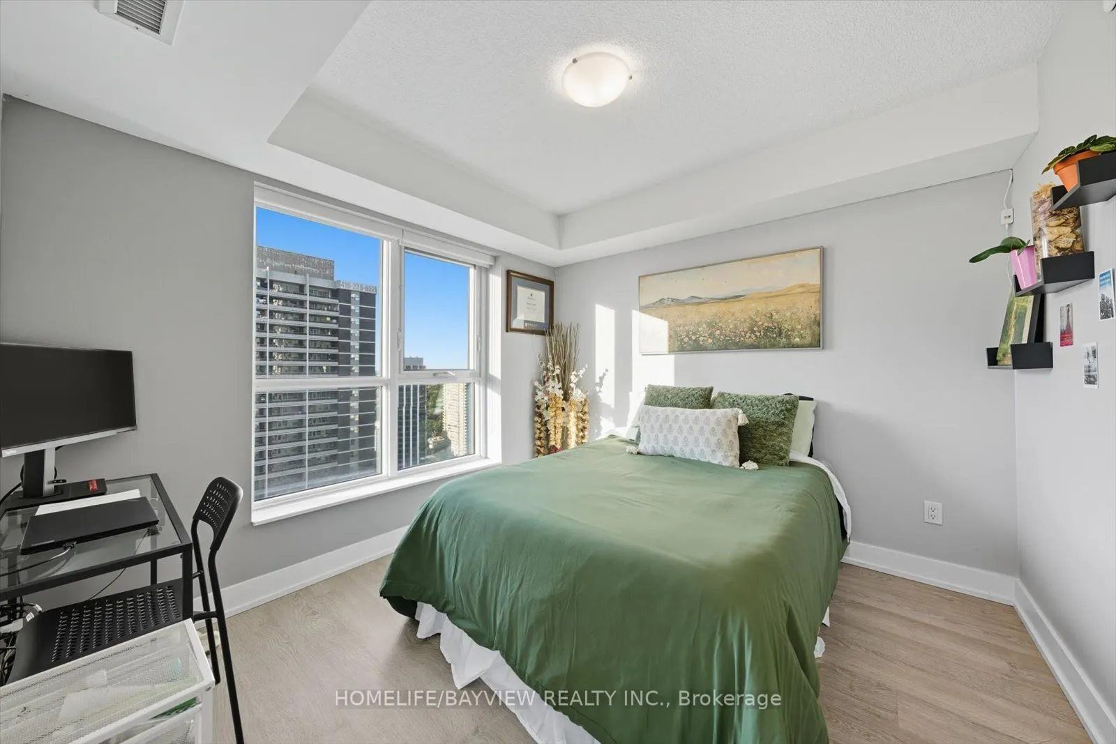 7 Mabelle Avenue, #2802