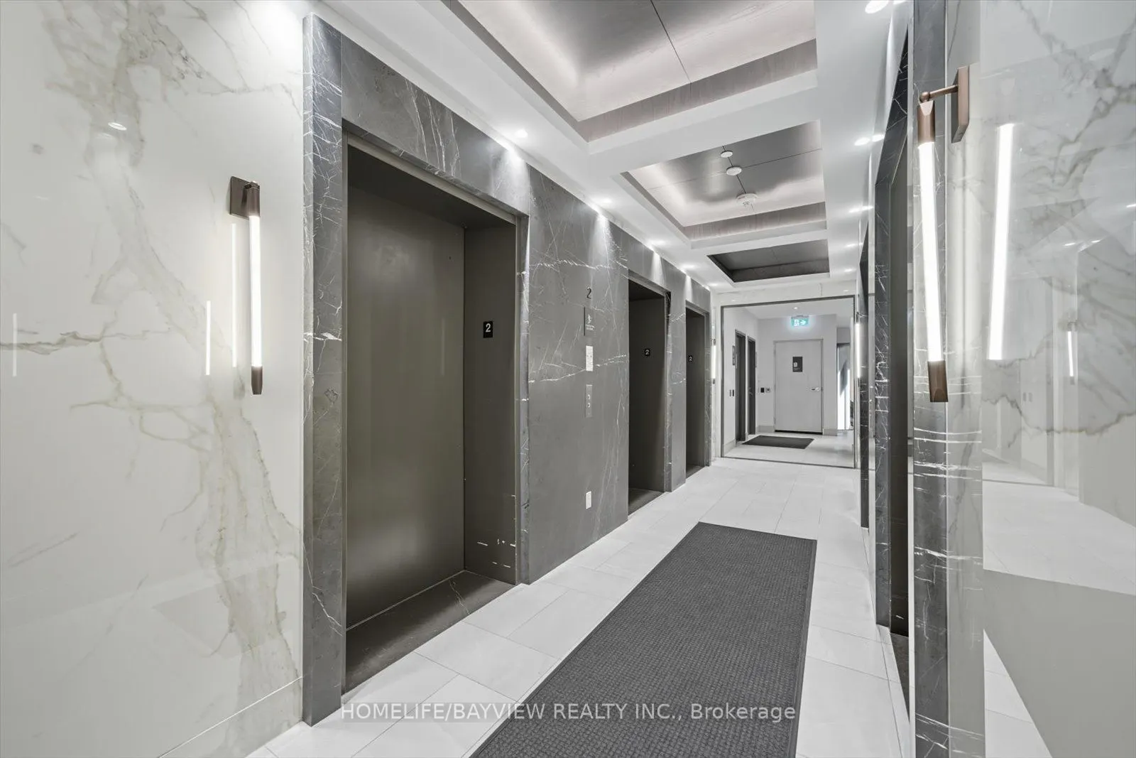 7 Mabelle Avenue, #2802