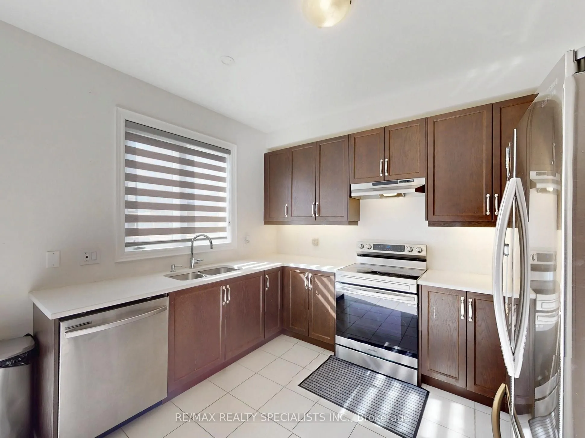 33 Tiger Crescent