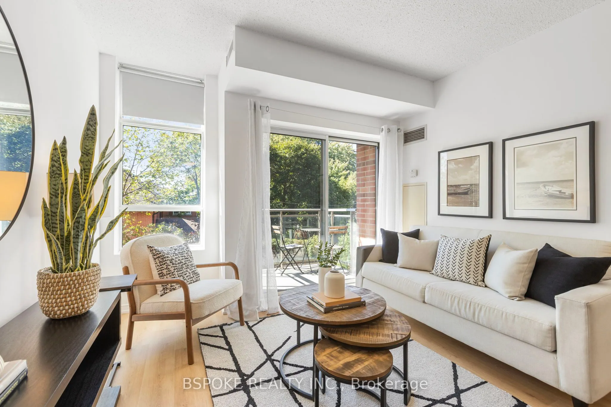 2495 Dundas Street W, #320