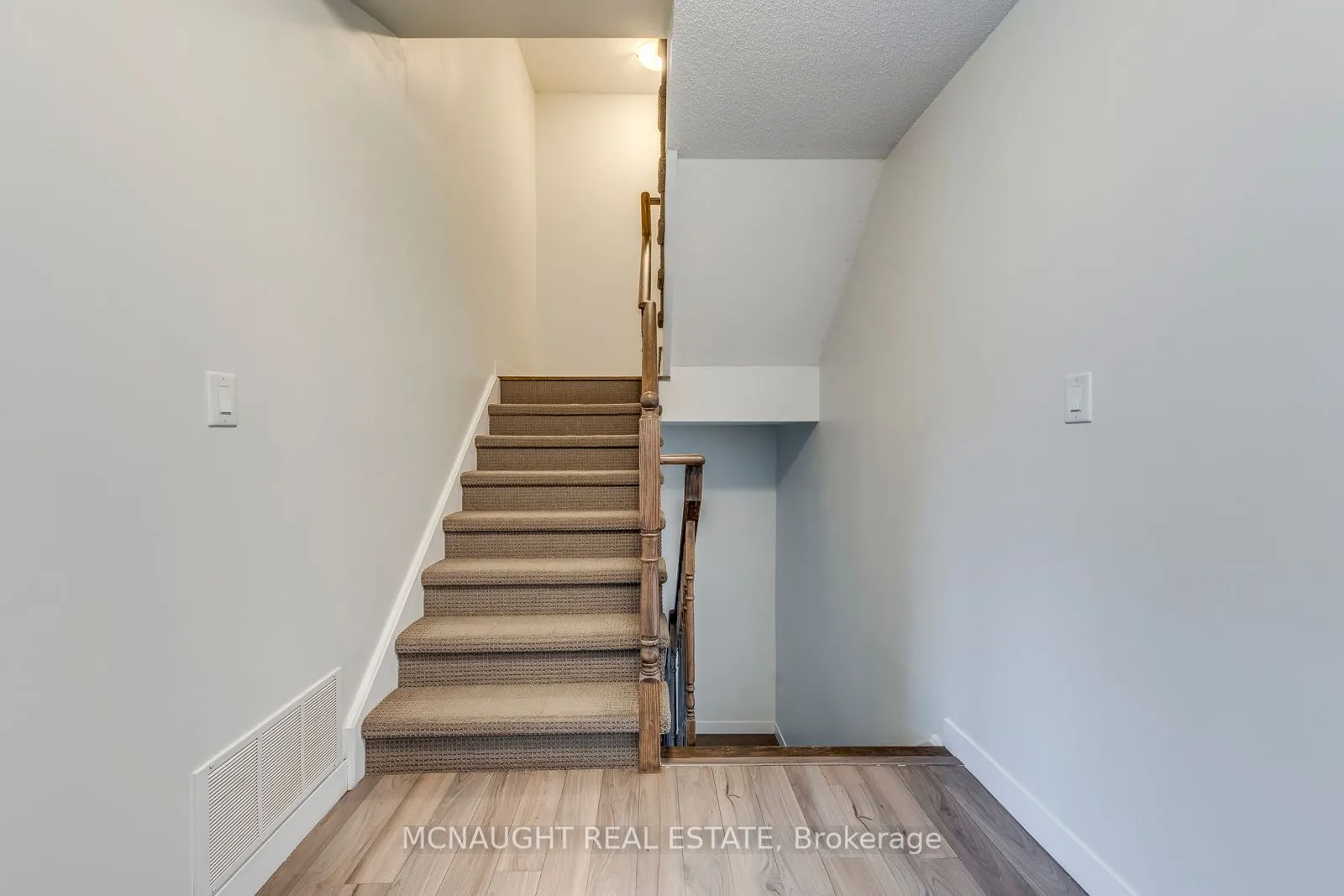 9 Forbes Avenue, #2